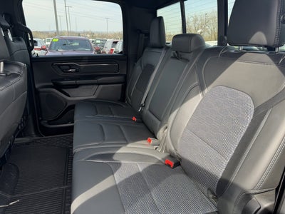 2023 RAM 1500 Big Horn Crew Cab 4x4 5'7' Box