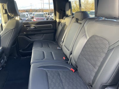 2022 RAM 1500 Big Horn Crew Cab 4x4 5'7' Box