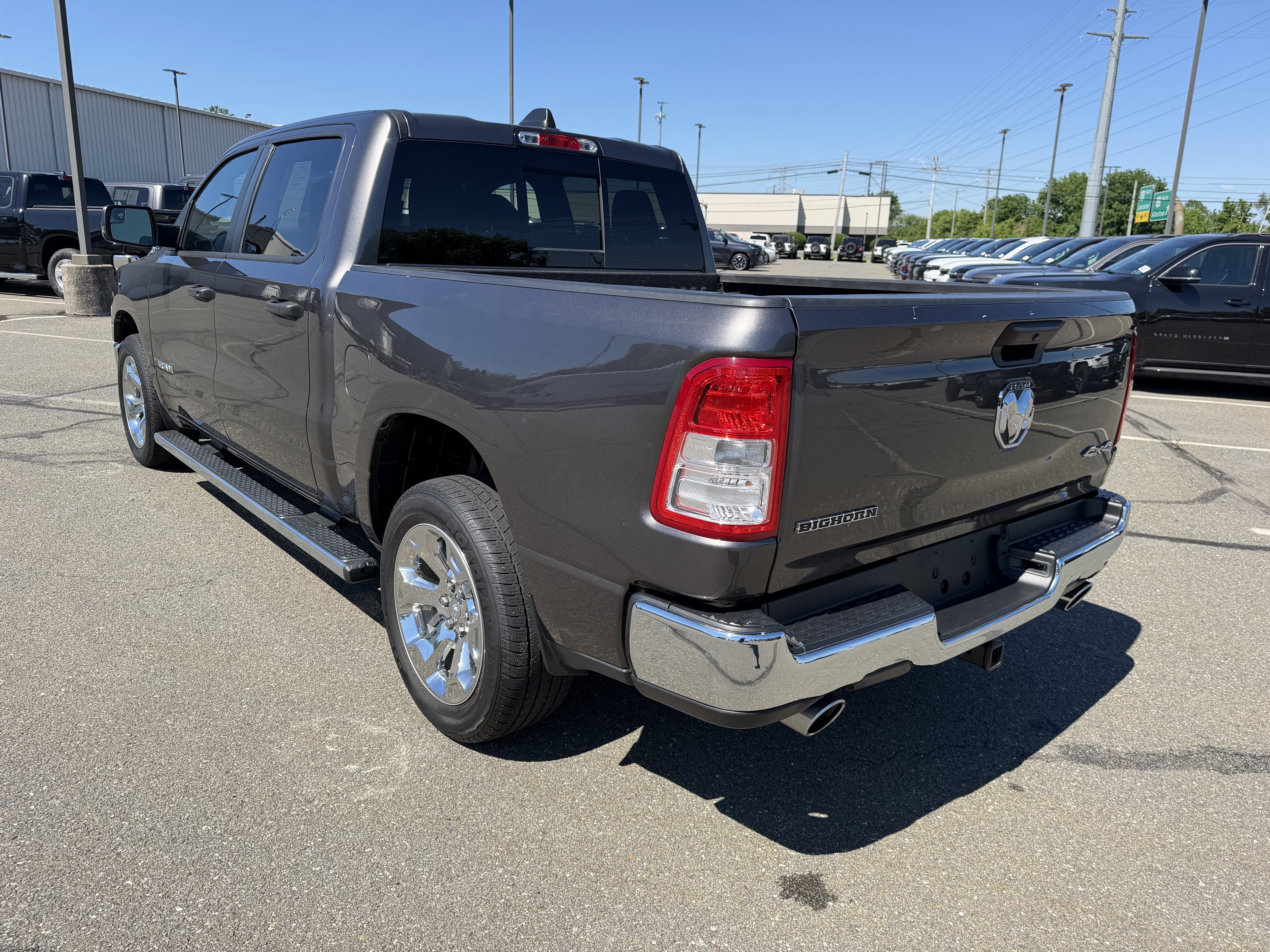 2023 RAM 1500 Big Horn Crew Cab 4x4 5'7' Box