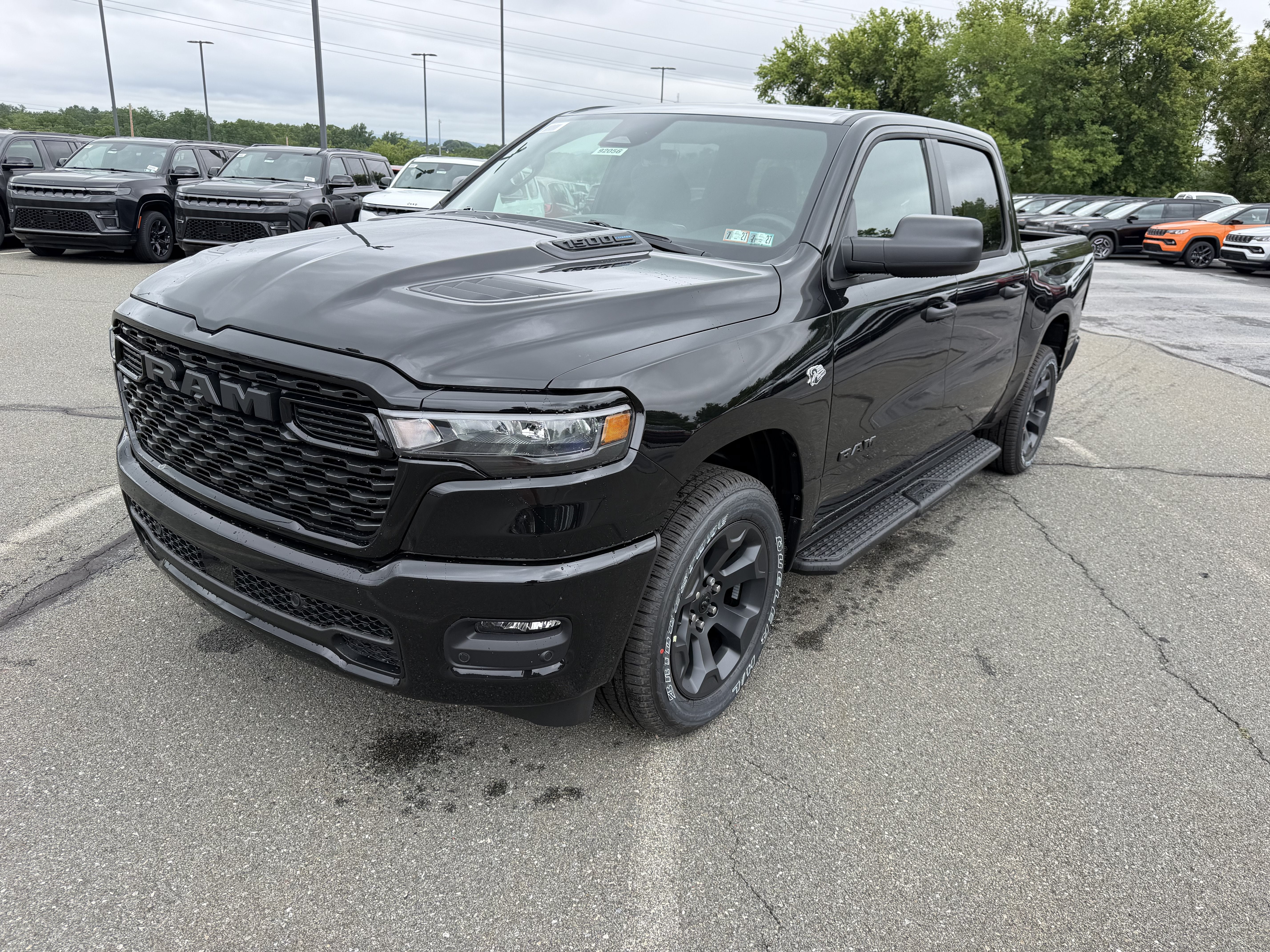 2026 RAM Ram 1500 RAM 1500 EXPRESS CREW CAB 4X4 5'7' BOX