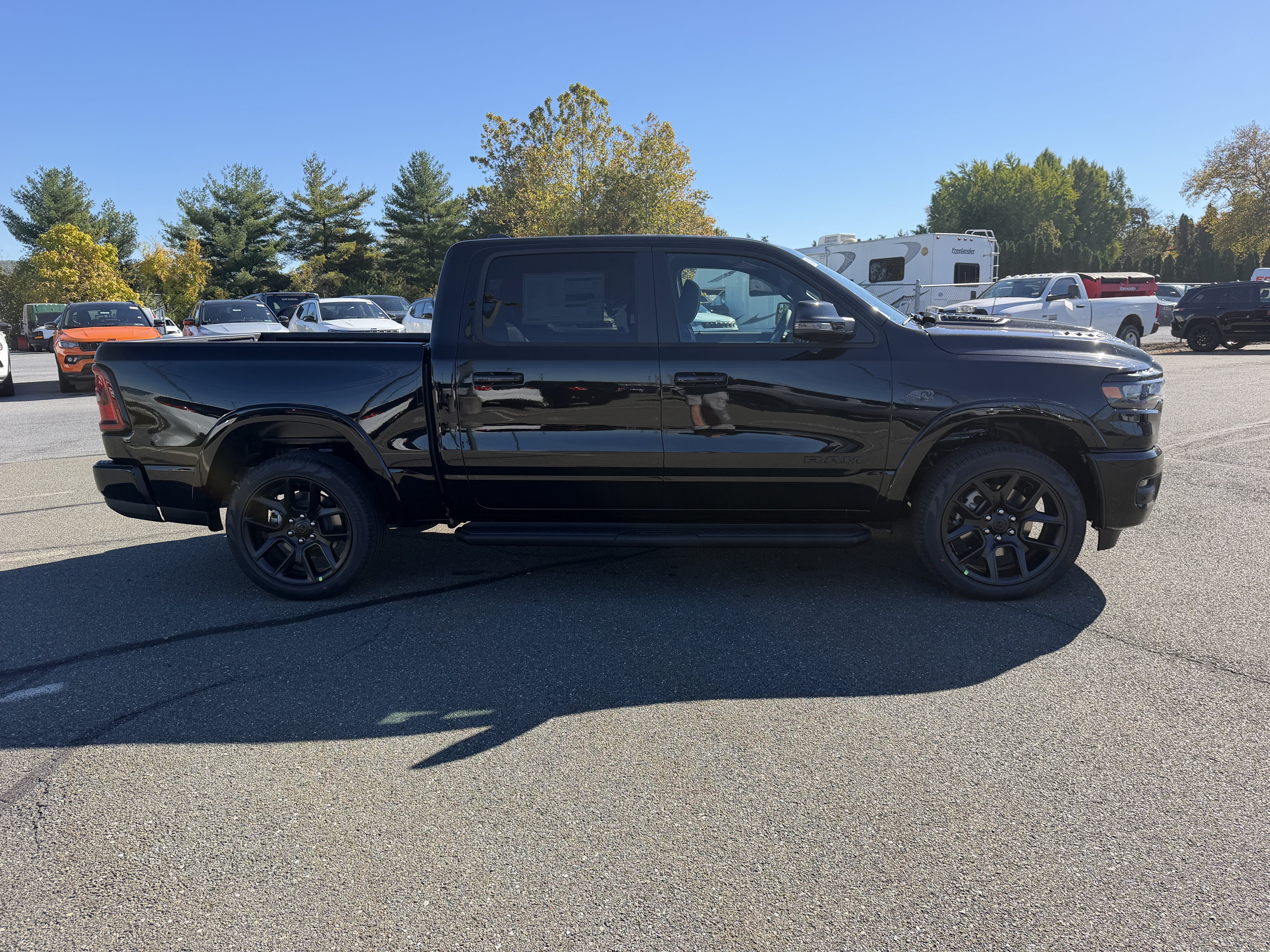 2027 RAM Ram 1500 RAM 1500 LARAMIE CREW CAB 4X4 5'7' BOX