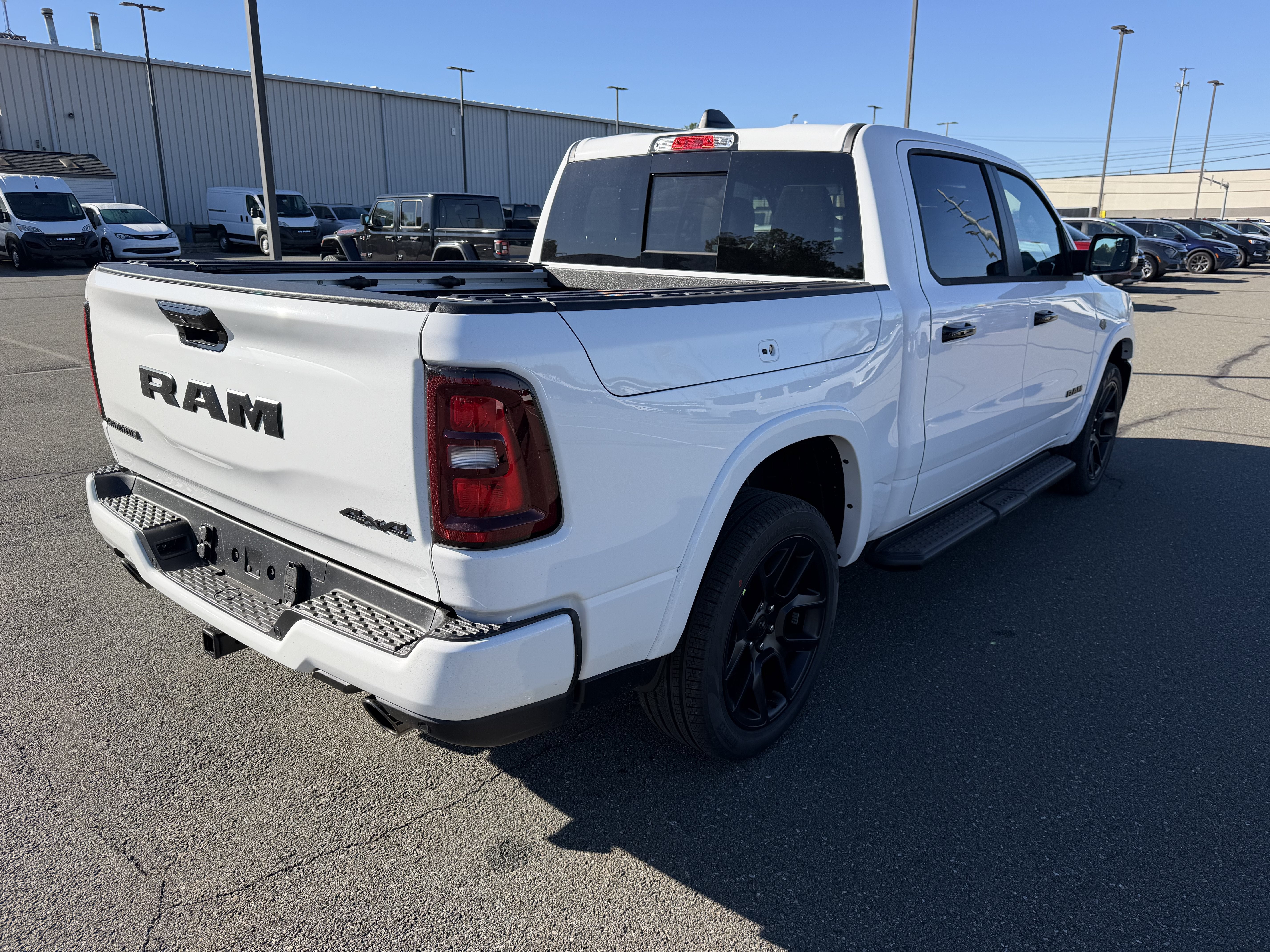 2027 RAM Ram 1500 RAM 1500 LARAMIE CREW CAB 4X4 5'7' BOX