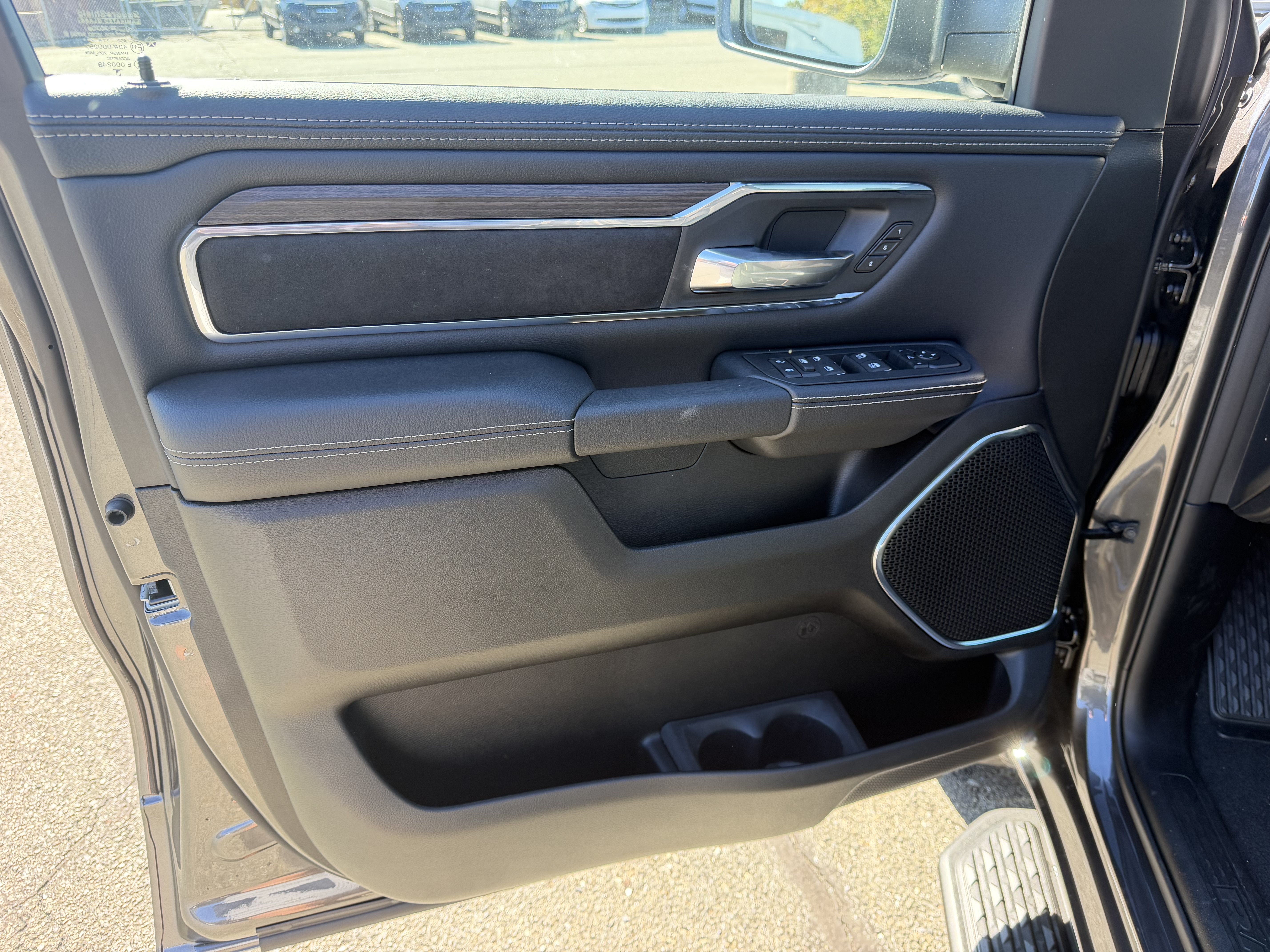 2027 RAM Ram 1500 RAM 1500 LARAMIE CREW CAB 4X4 5'7' BOX