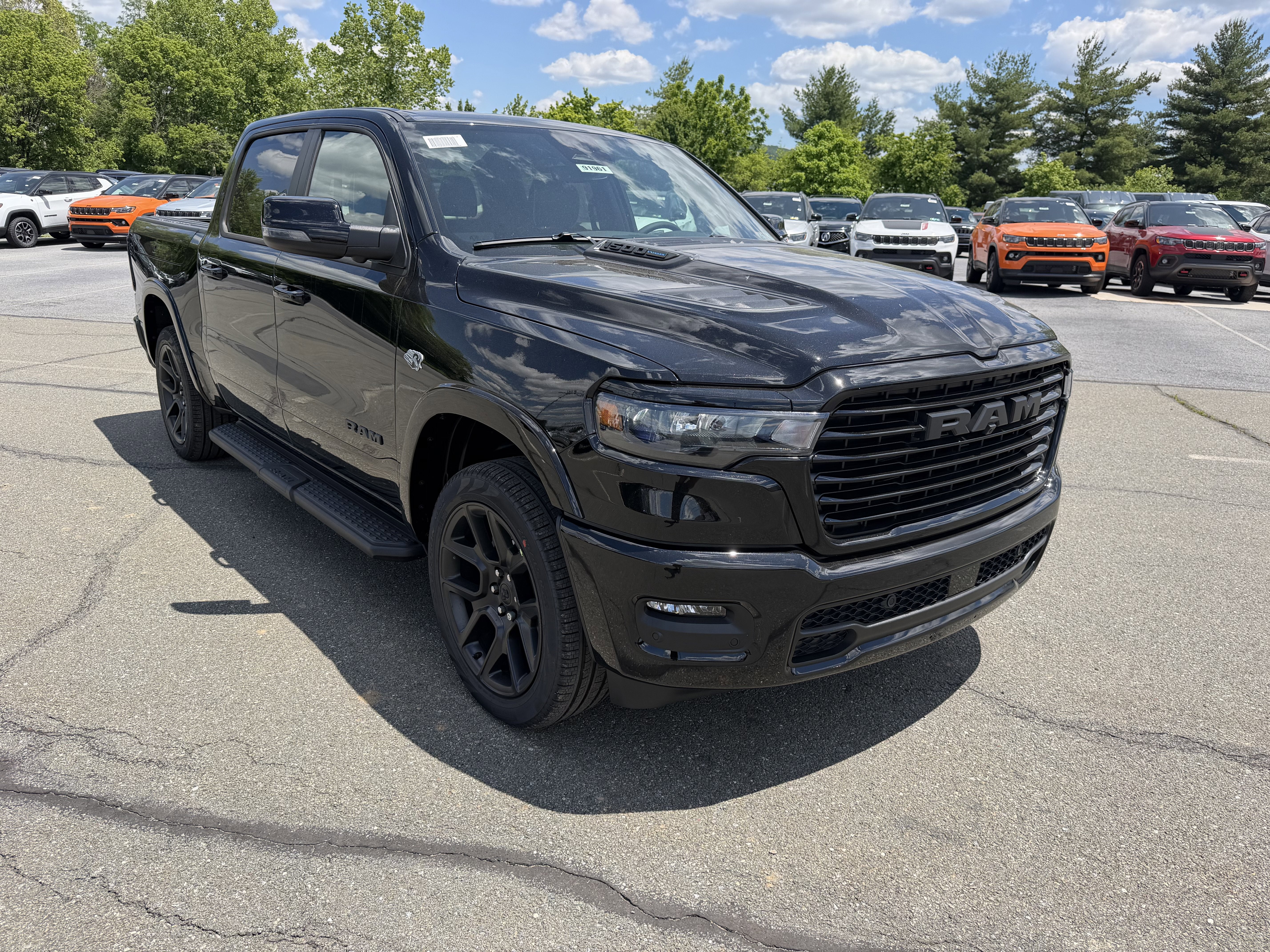 2026 RAM Ram 1500 RAM 1500 LARAMIE CREW CAB 4X4 5'7' BOX