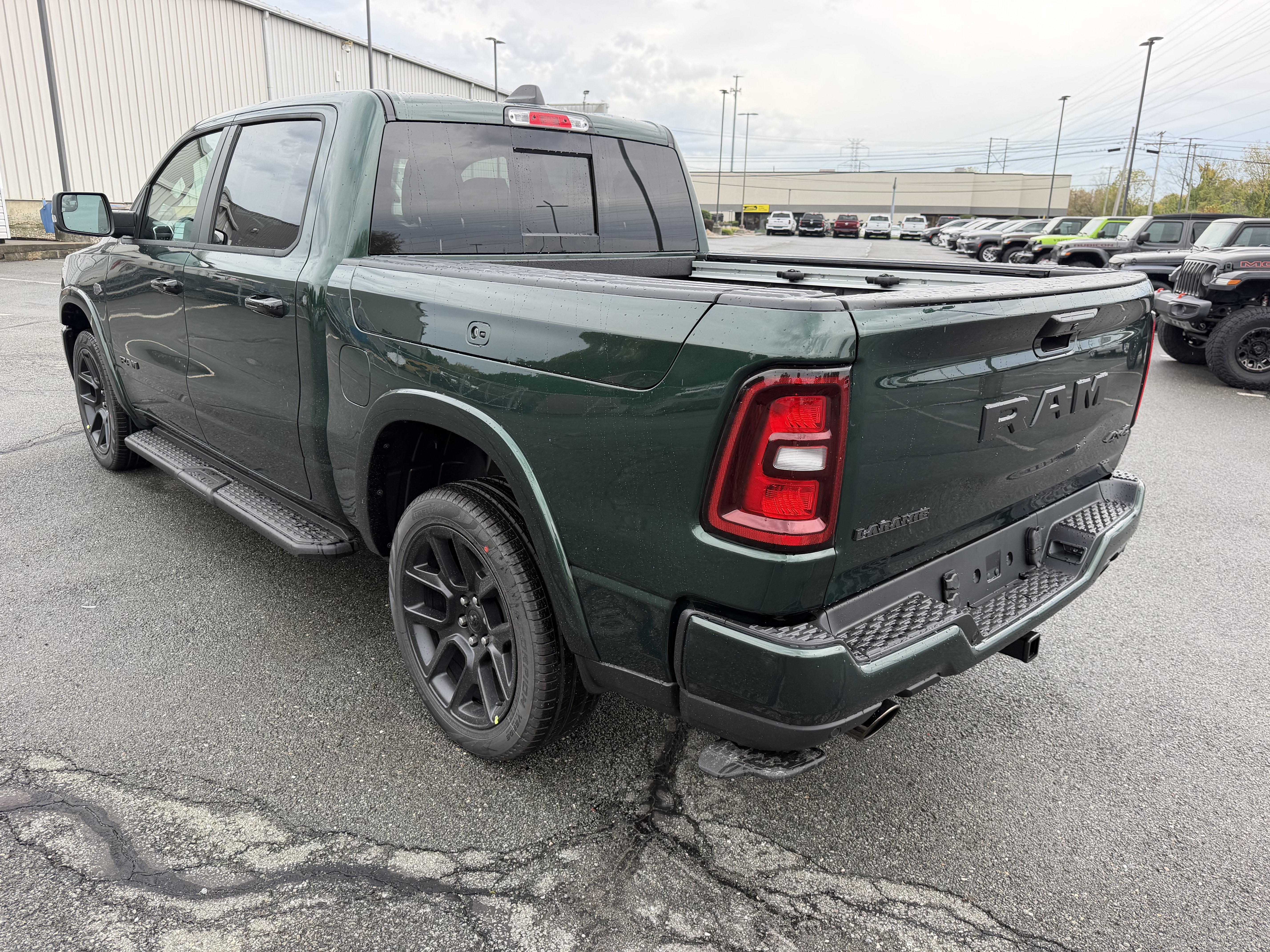 2027 RAM Ram 1500 RAM 1500 LARAMIE CREW CAB 4X4 5'7' BOX