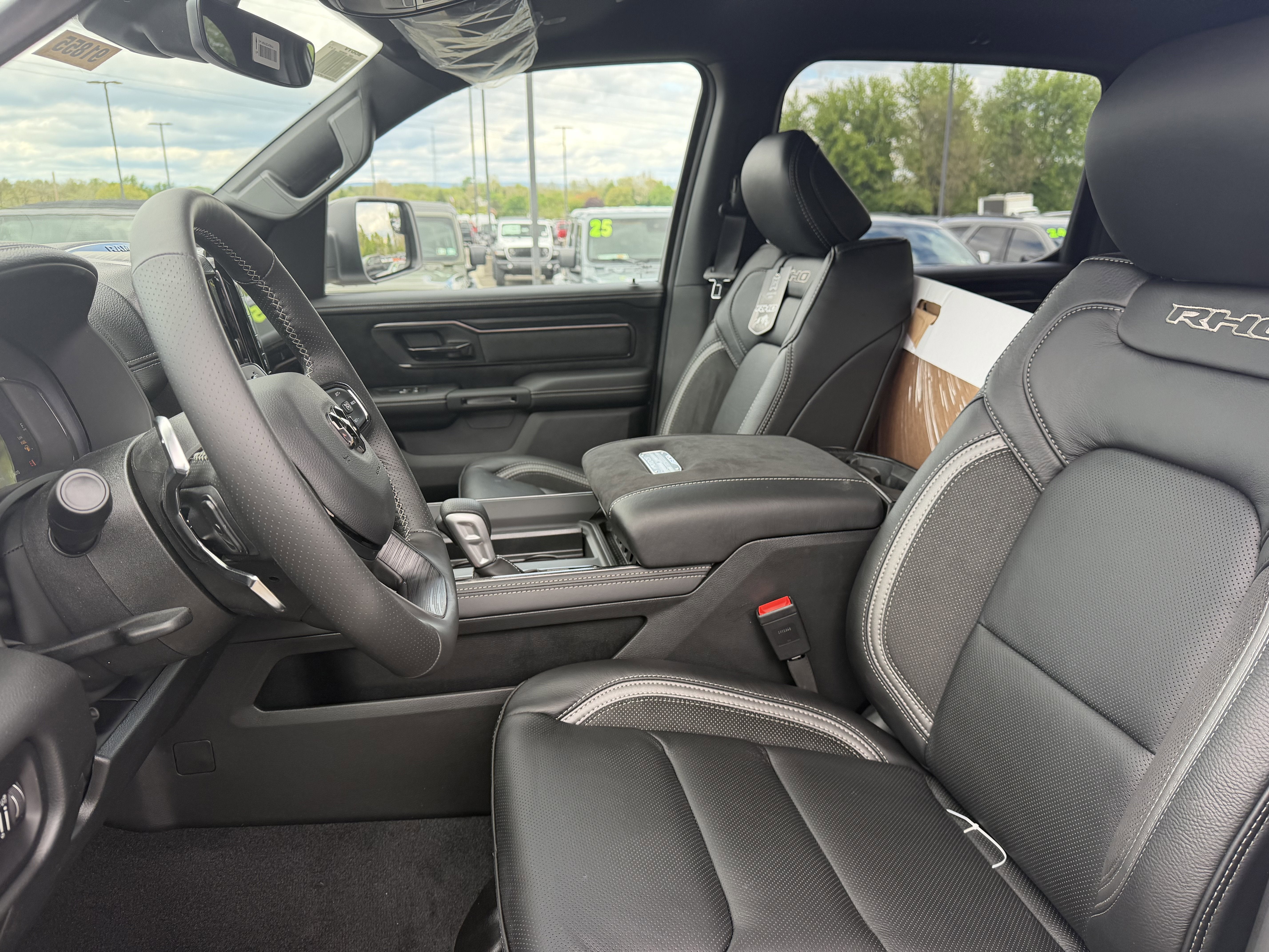 2026 RAM Ram 1500 RAM 1500 RHO CREW CAB 4X4 5'7' BOX