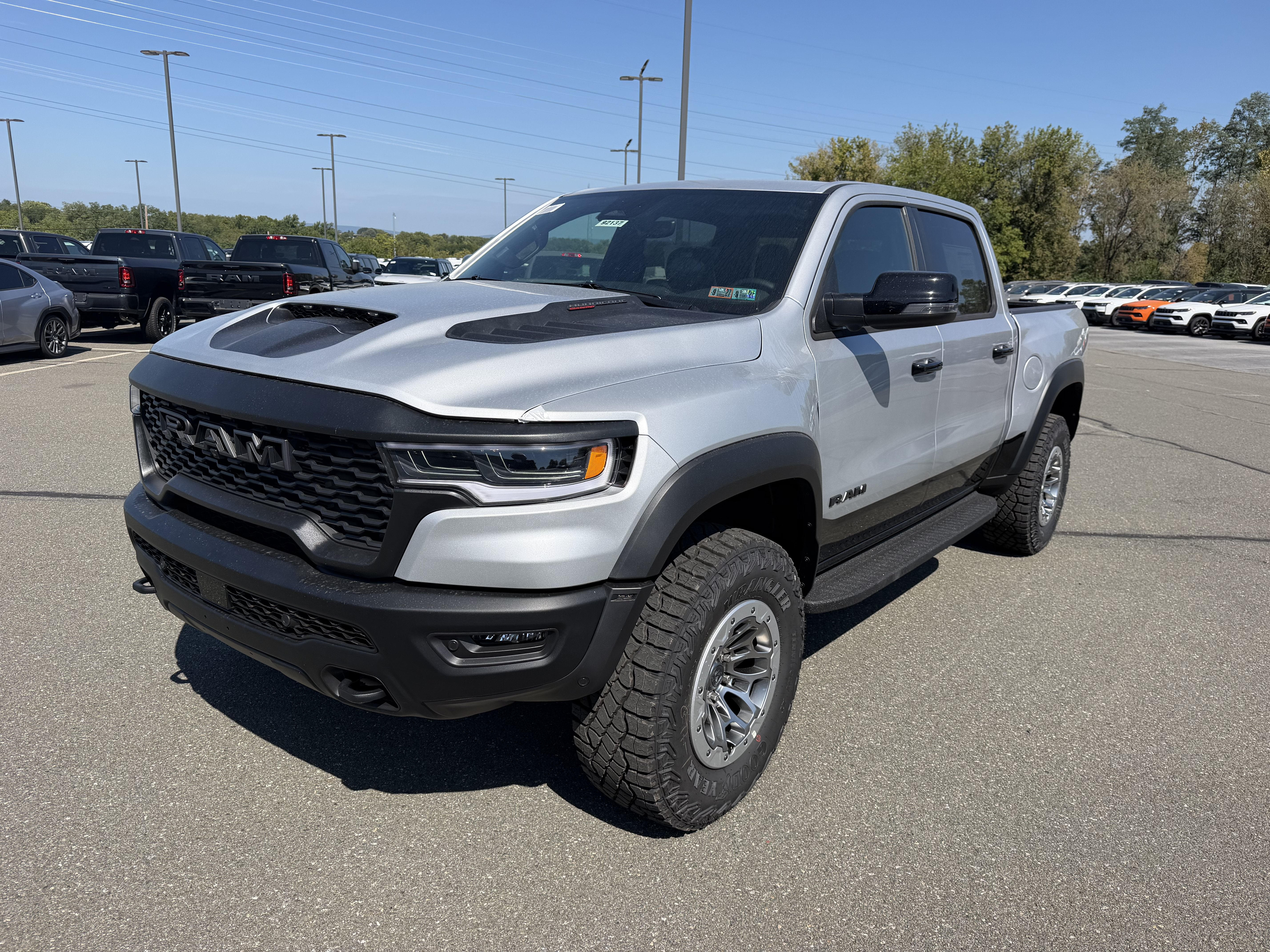 2027 RAM Ram 1500 RAM 1500 RHO CREW CAB 4X4 5'7' BOX