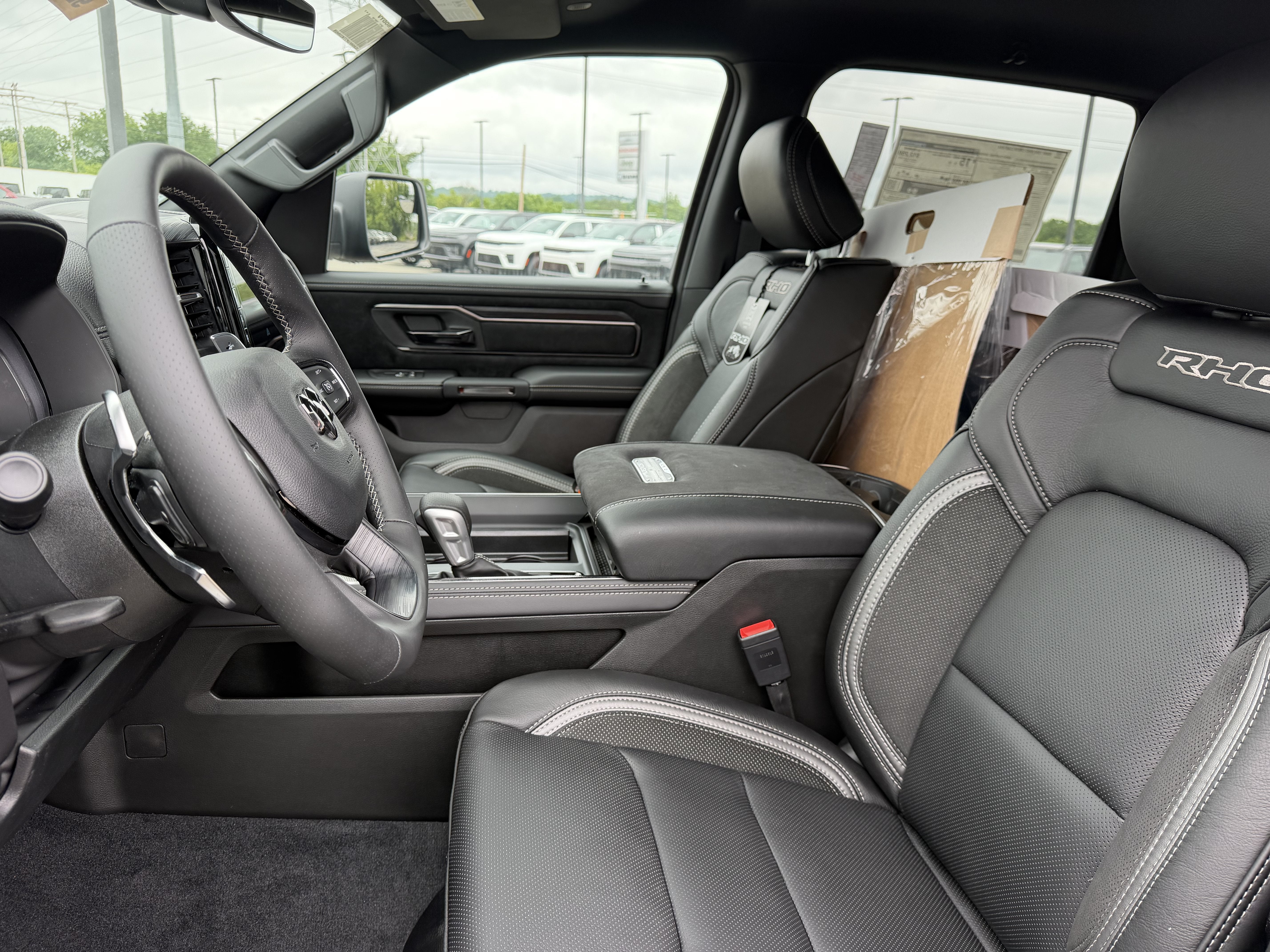 2026 RAM Ram 1500 RAM 1500 RHO CREW CAB 4X4 5'7' BOX