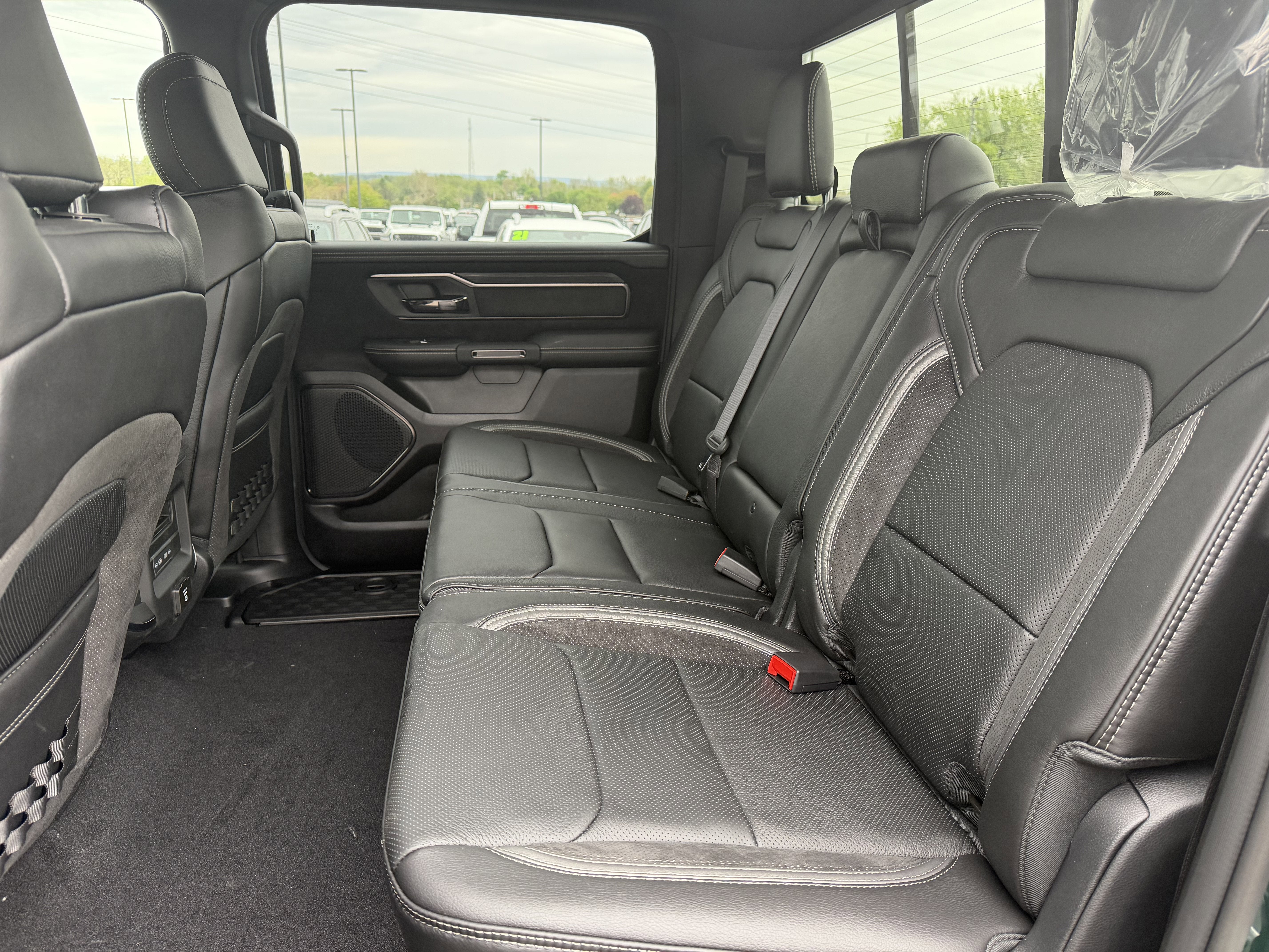 2026 RAM Ram 1500 RAM 1500 RHO CREW CAB 4X4 5'7' BOX