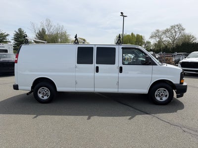 2017 GMC Savana 3500 CARGO
