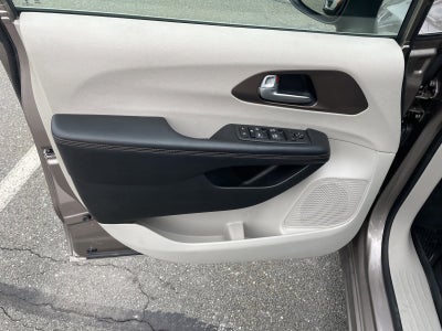 2018 Chrysler Pacifica L