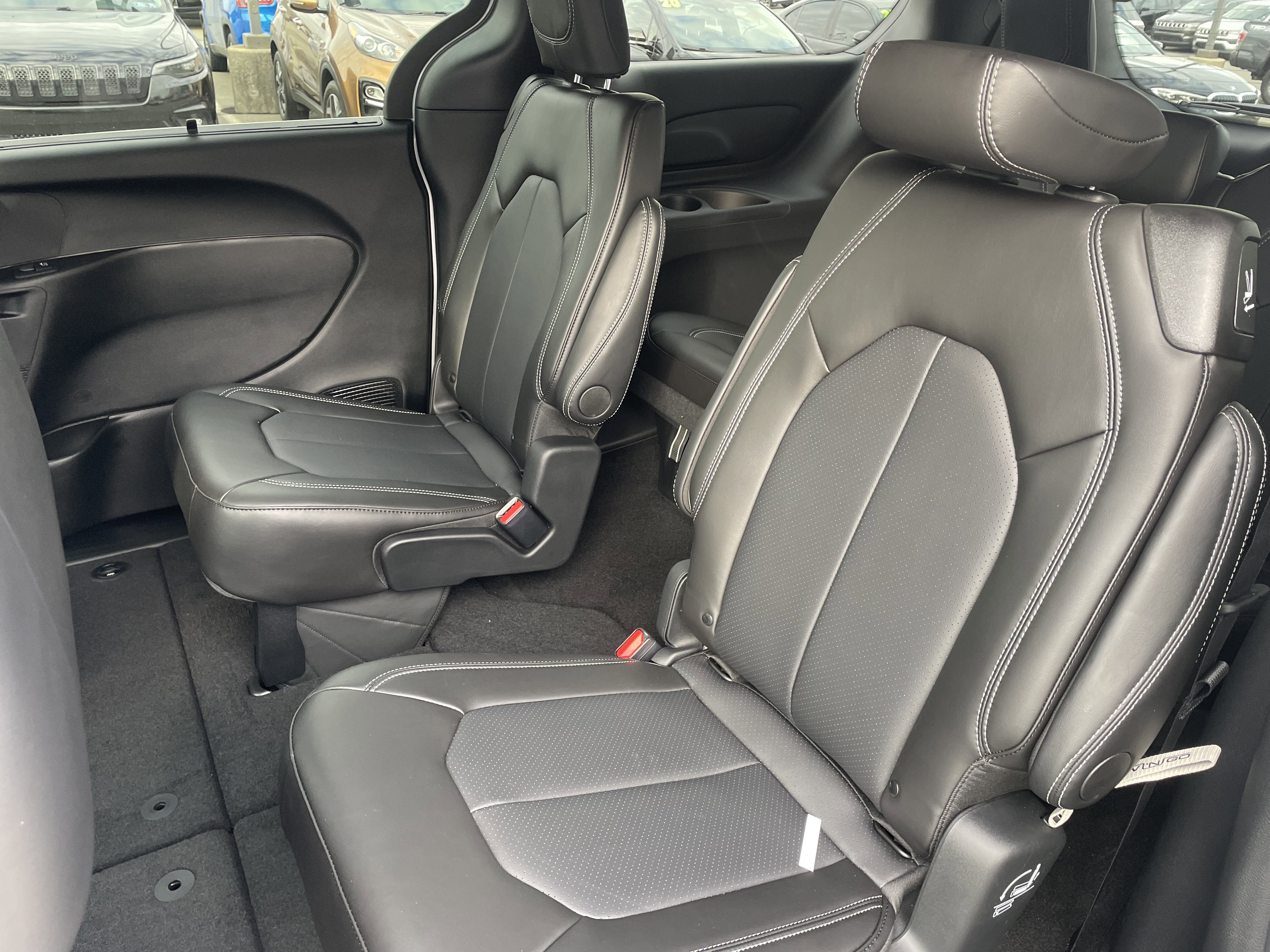 2026 Chrysler Pacifica PACIFICA SELECT