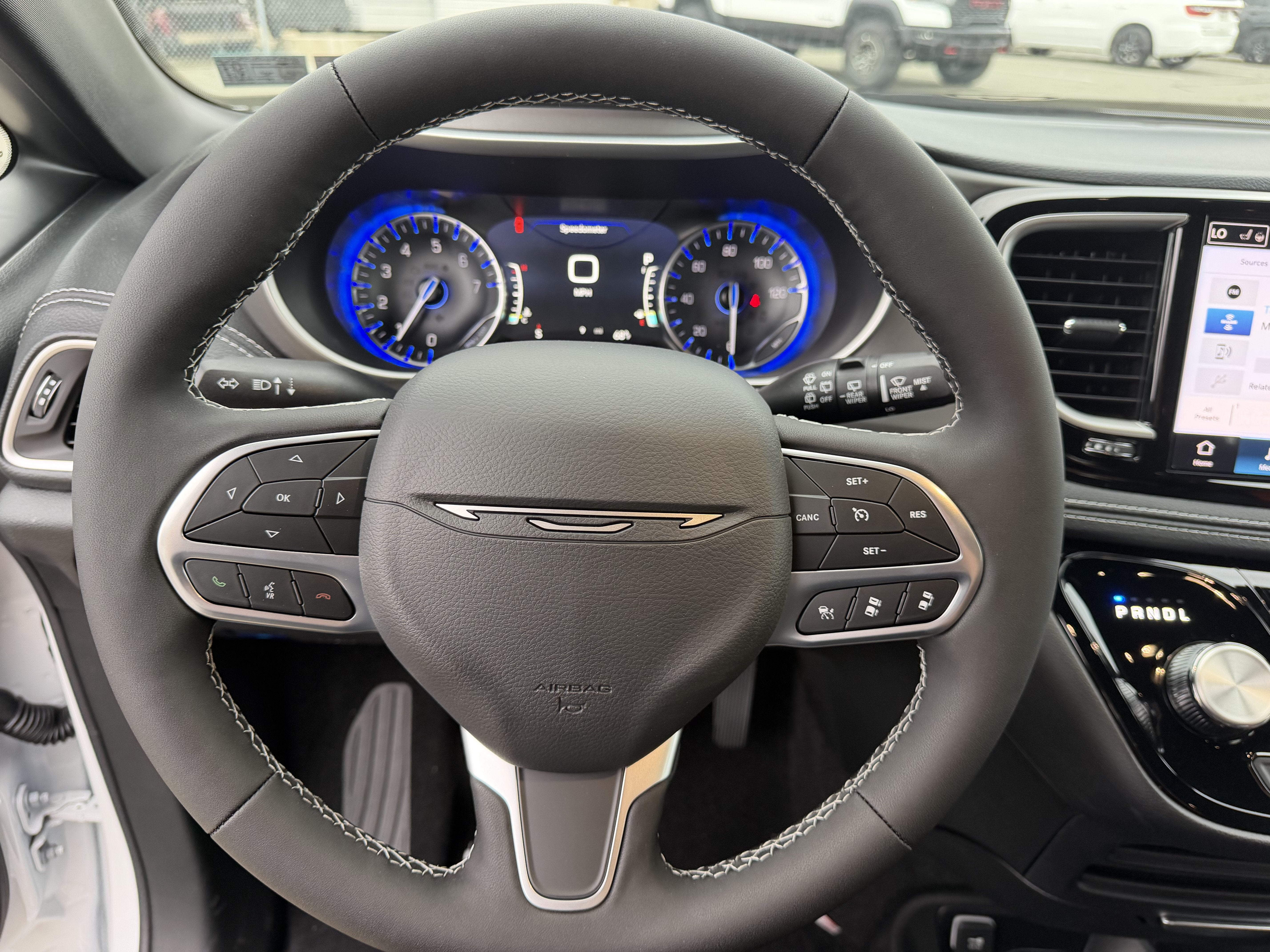 2027 Chrysler Pacifica PACIFICA SELECT