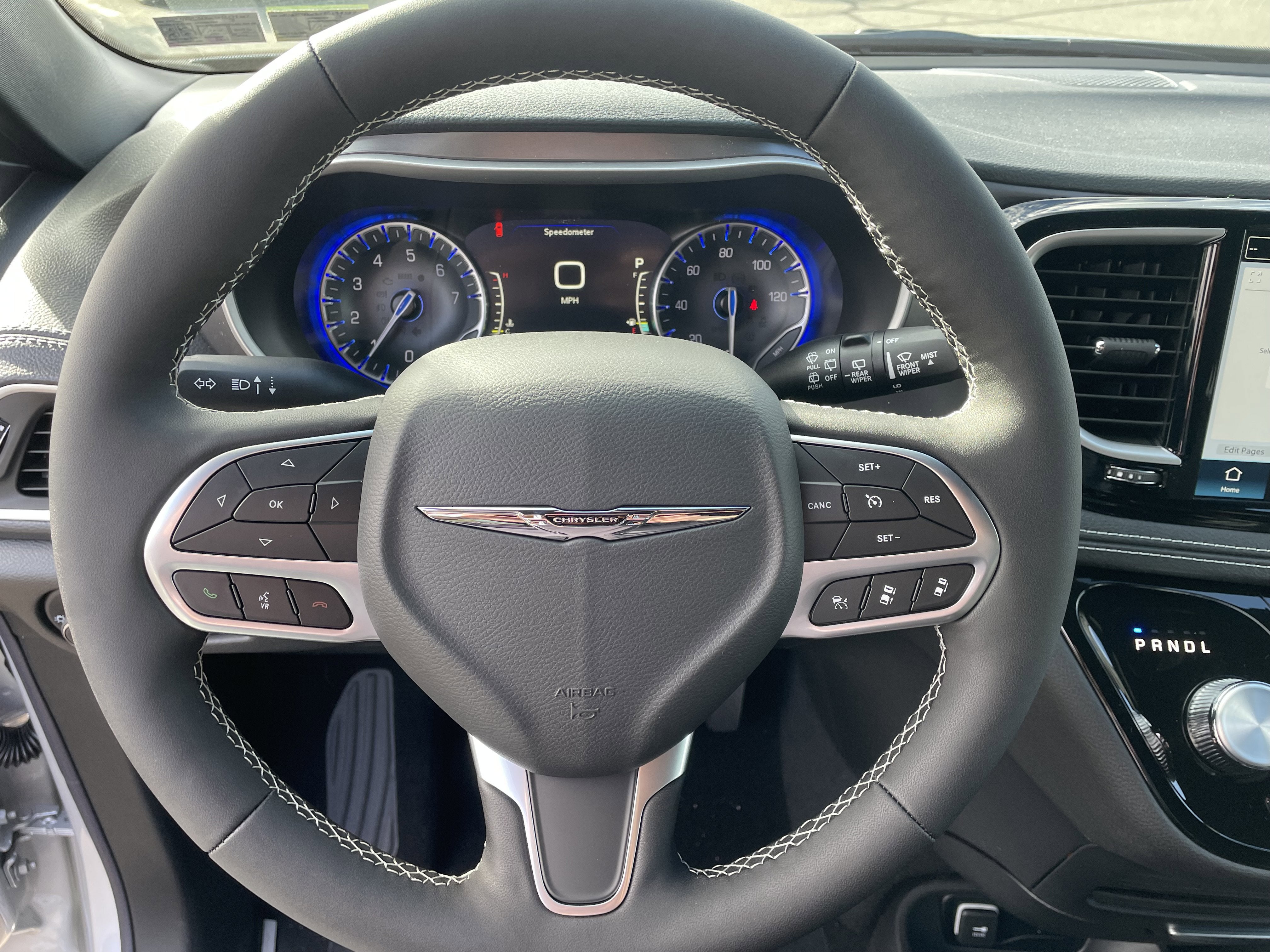 2026 Chrysler Pacifica PACIFICA SELECT AWD