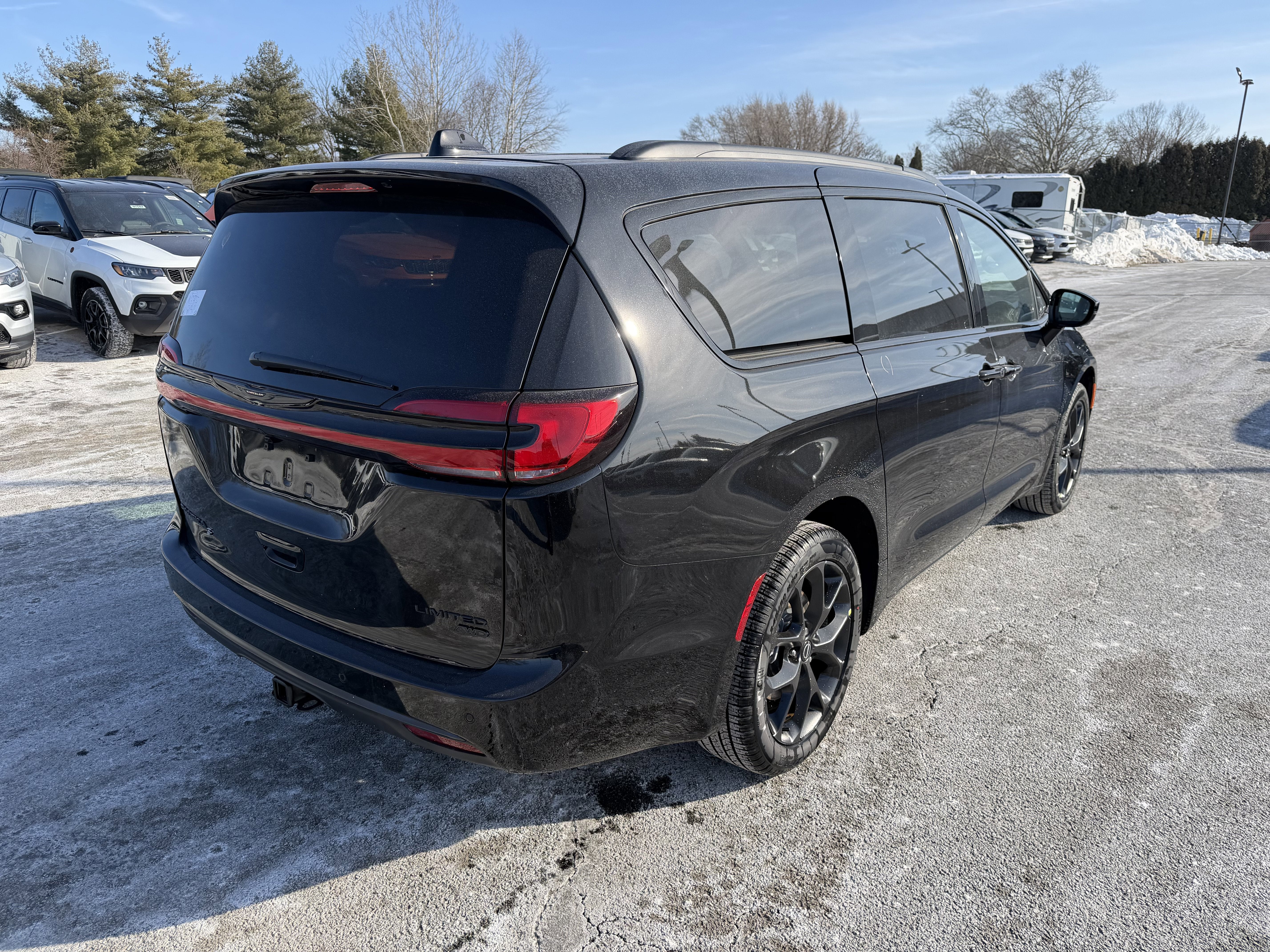 2026 Chrysler Pacifica PACIFICA LIMITED AWD
