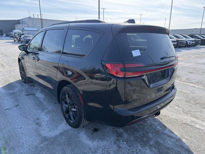 2026 Chrysler Pacifica PACIFICA LIMITED AWD