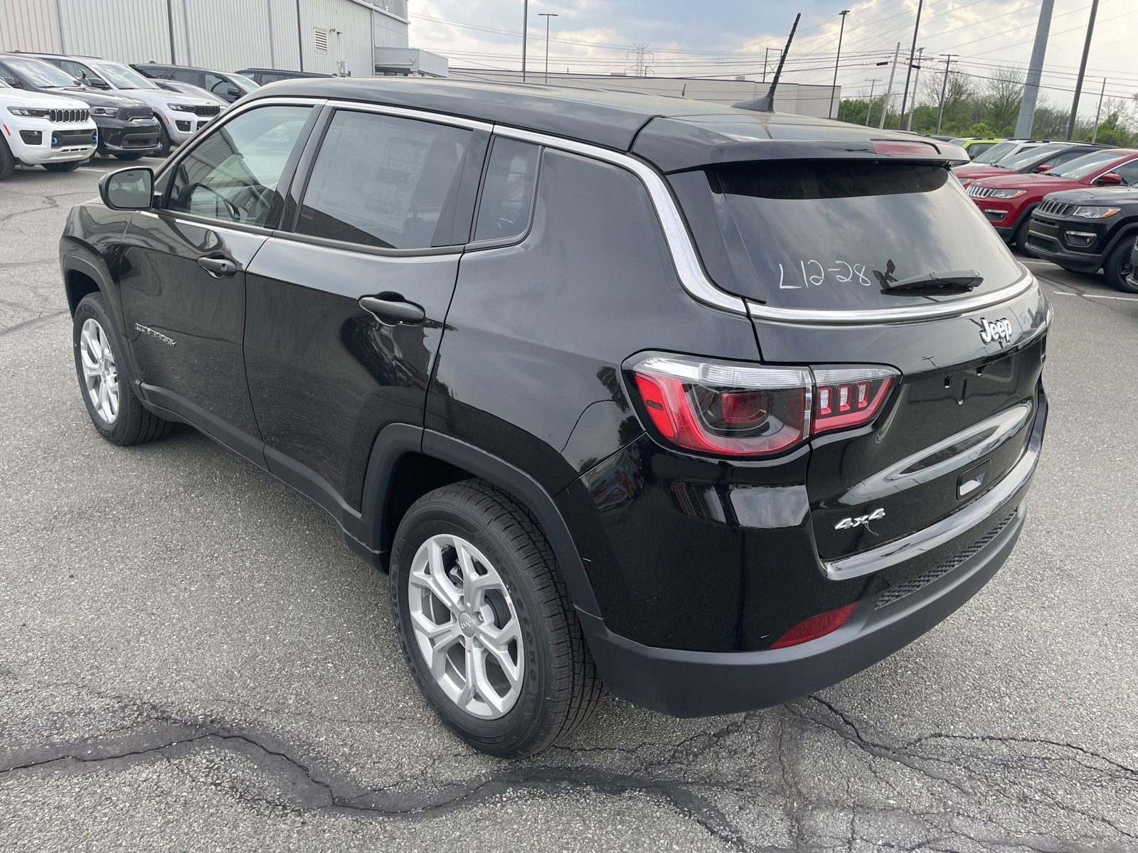 2025 Jeep Compass COMPASS SPORT 4X4