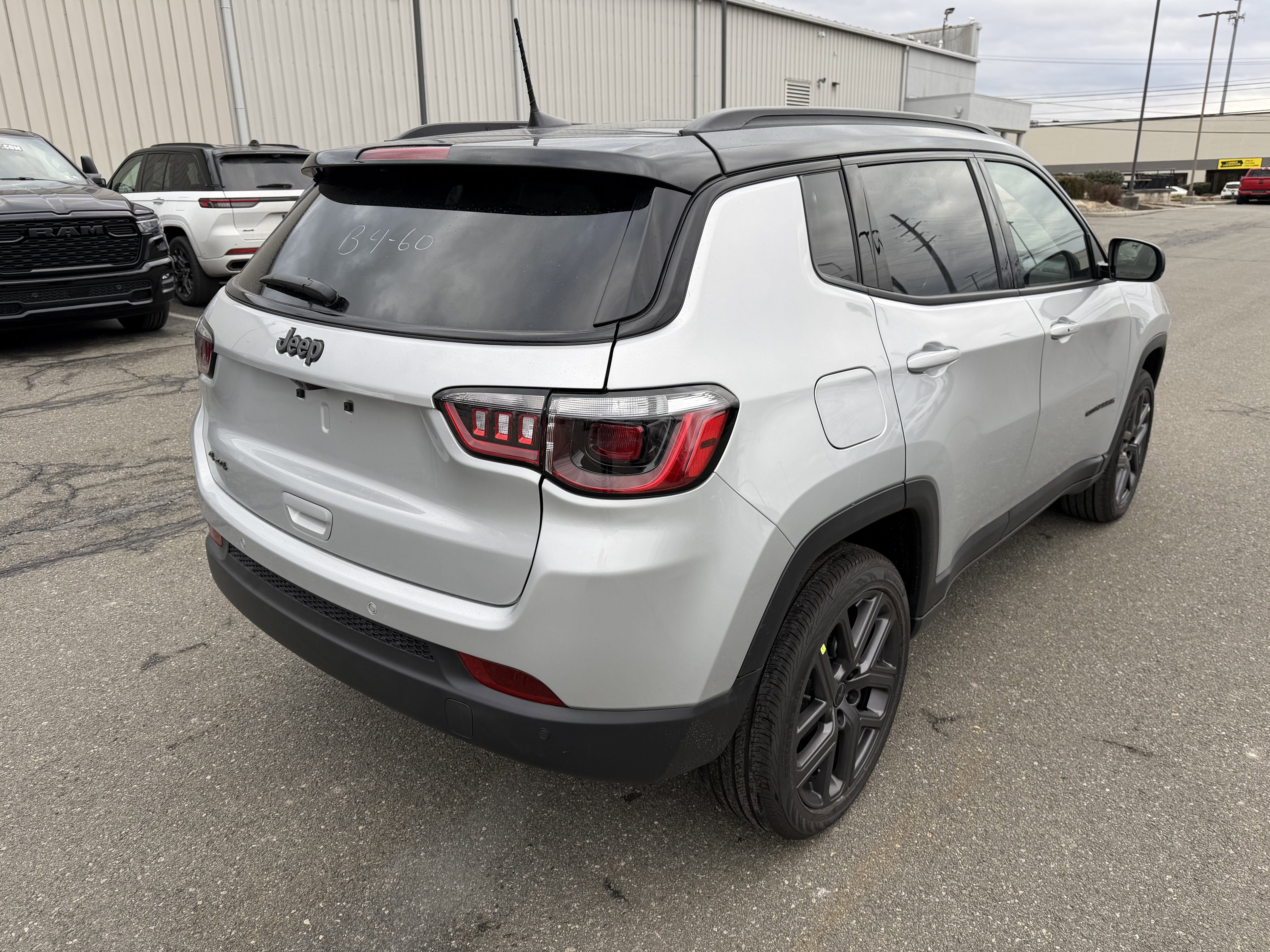 2026 Jeep Compass COMPASS LIMITED ALTITUDE 4X4