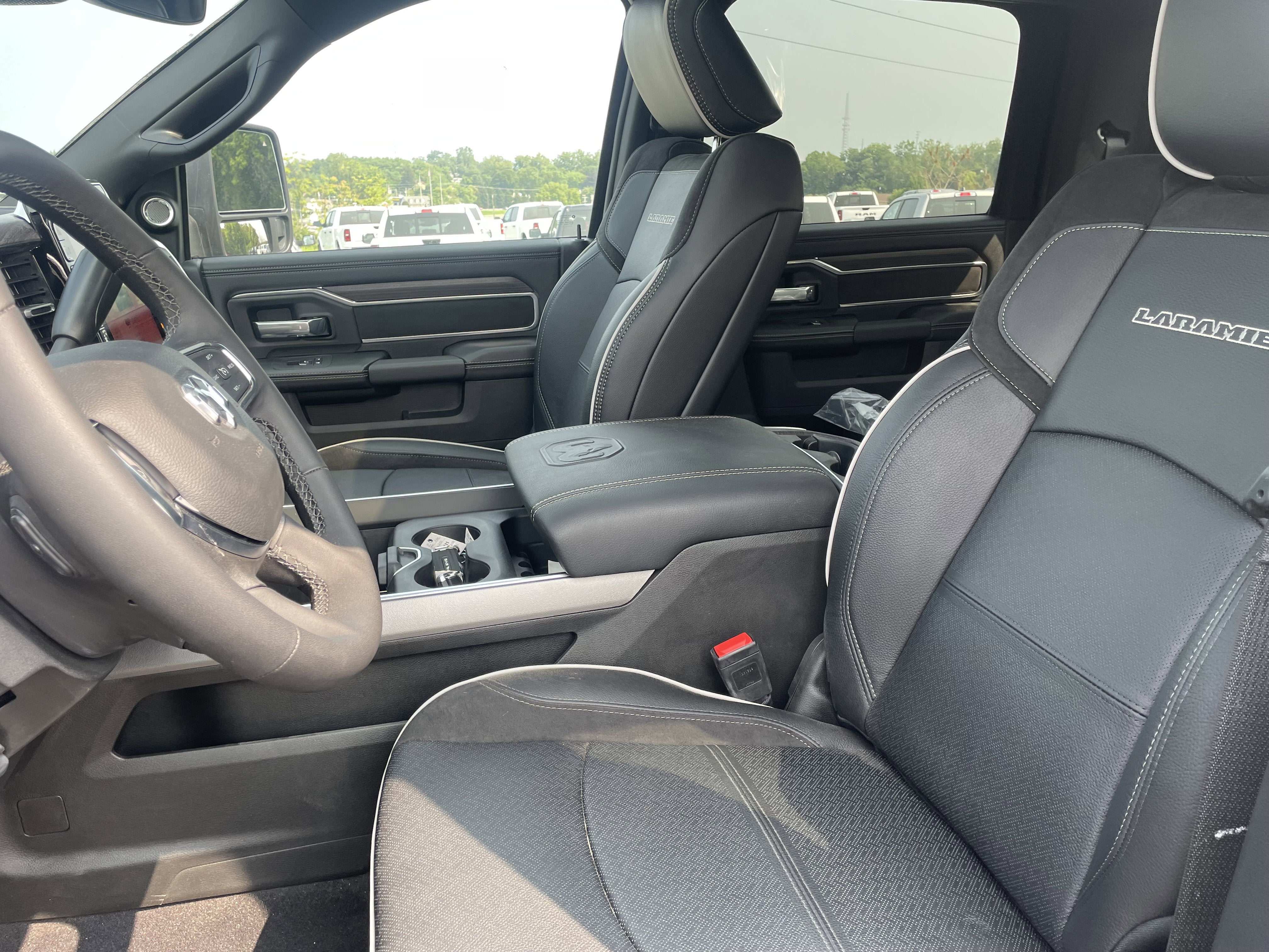 2025 RAM Ram 2500 RAM 2500 LARAMIE CREW CAB 4X4 6'4' BOX