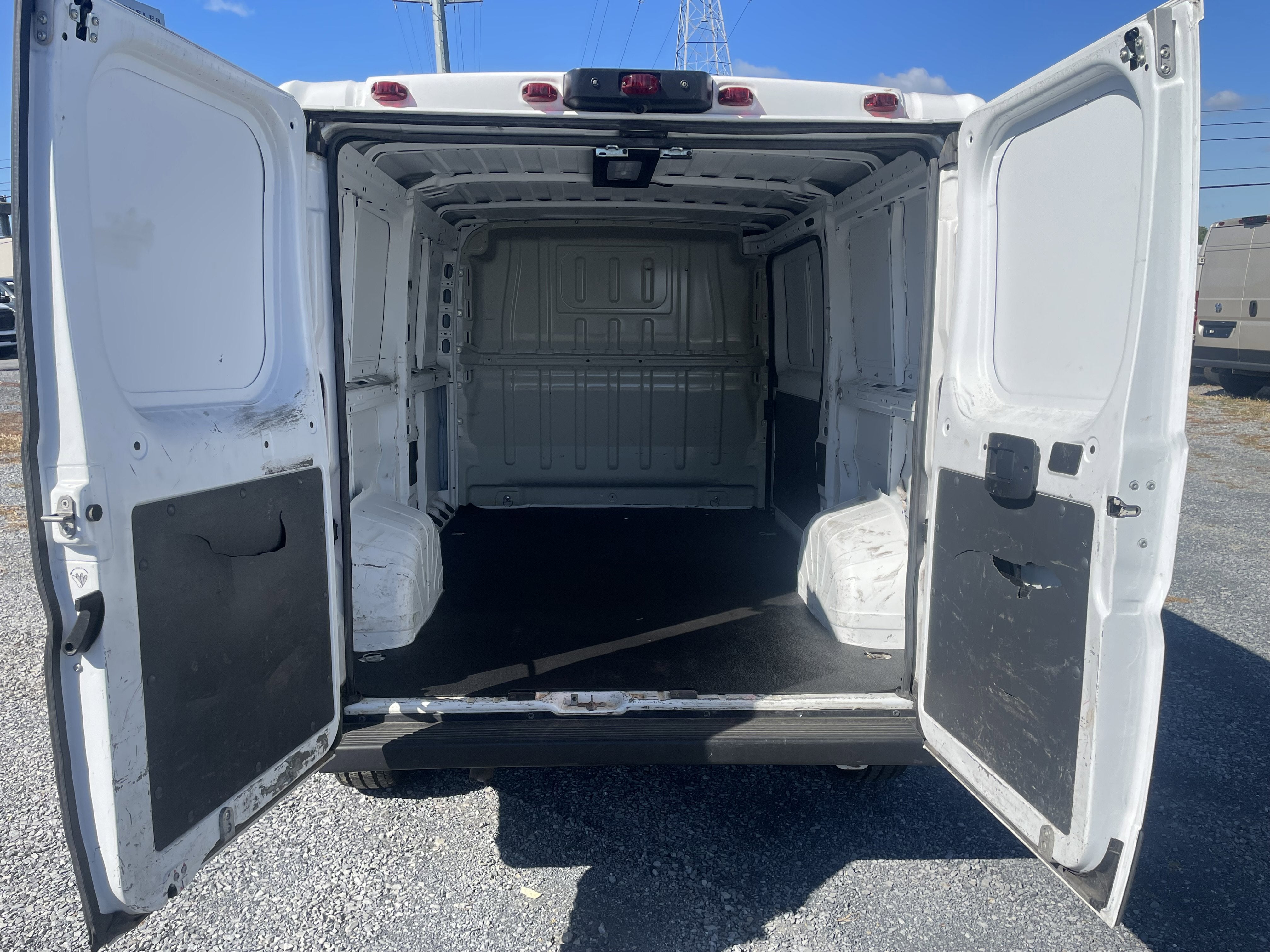 2021 RAM ProMaster 1500 Cargo Van Low Roof 136' WB