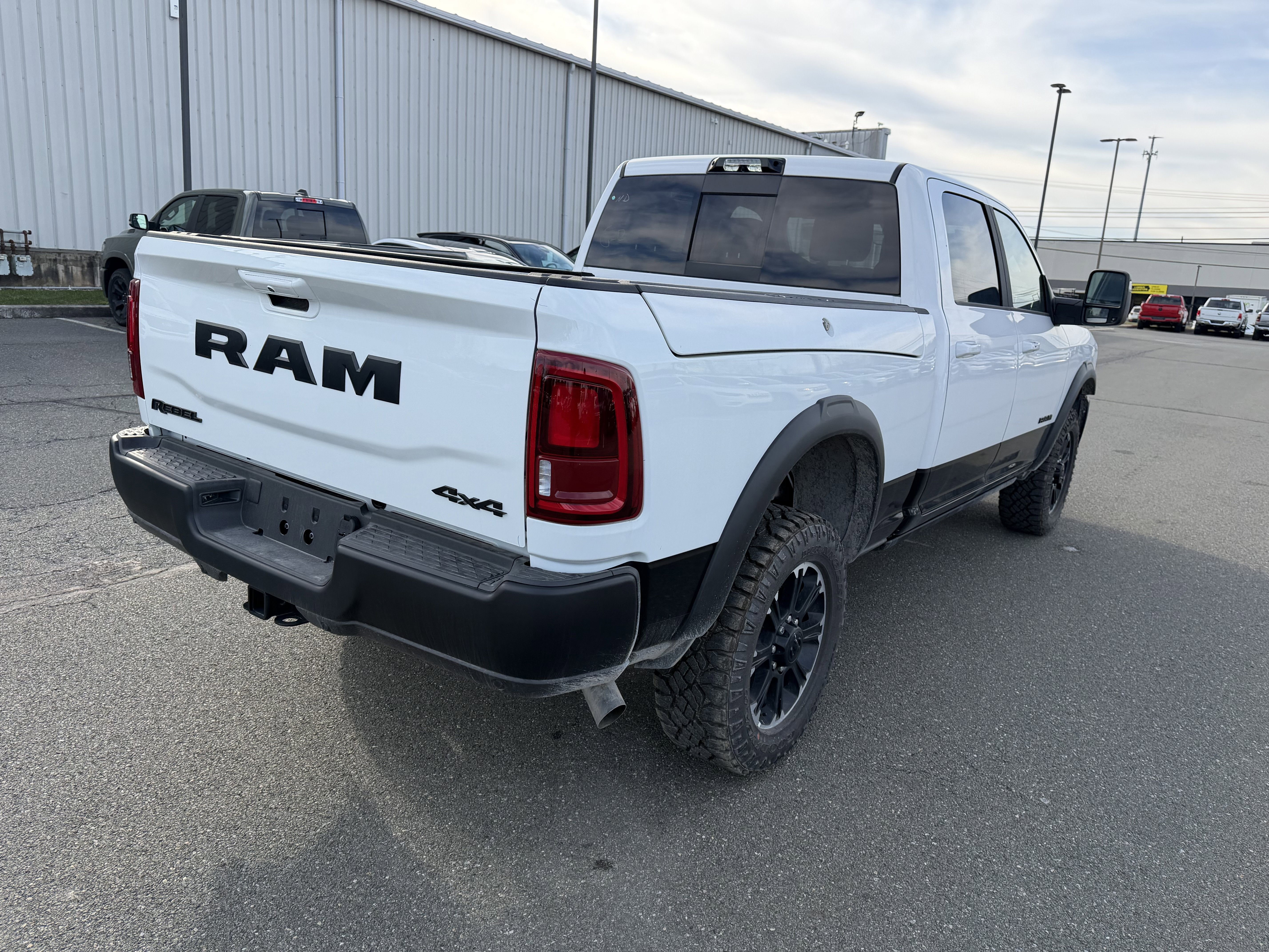 2025 RAM Ram 2500 RAM 2500 REBEL CREW CAB 4X4 6'4' BOX