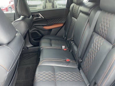 2022 Mitsubishi Outlander SEL Special Edition S-AWC