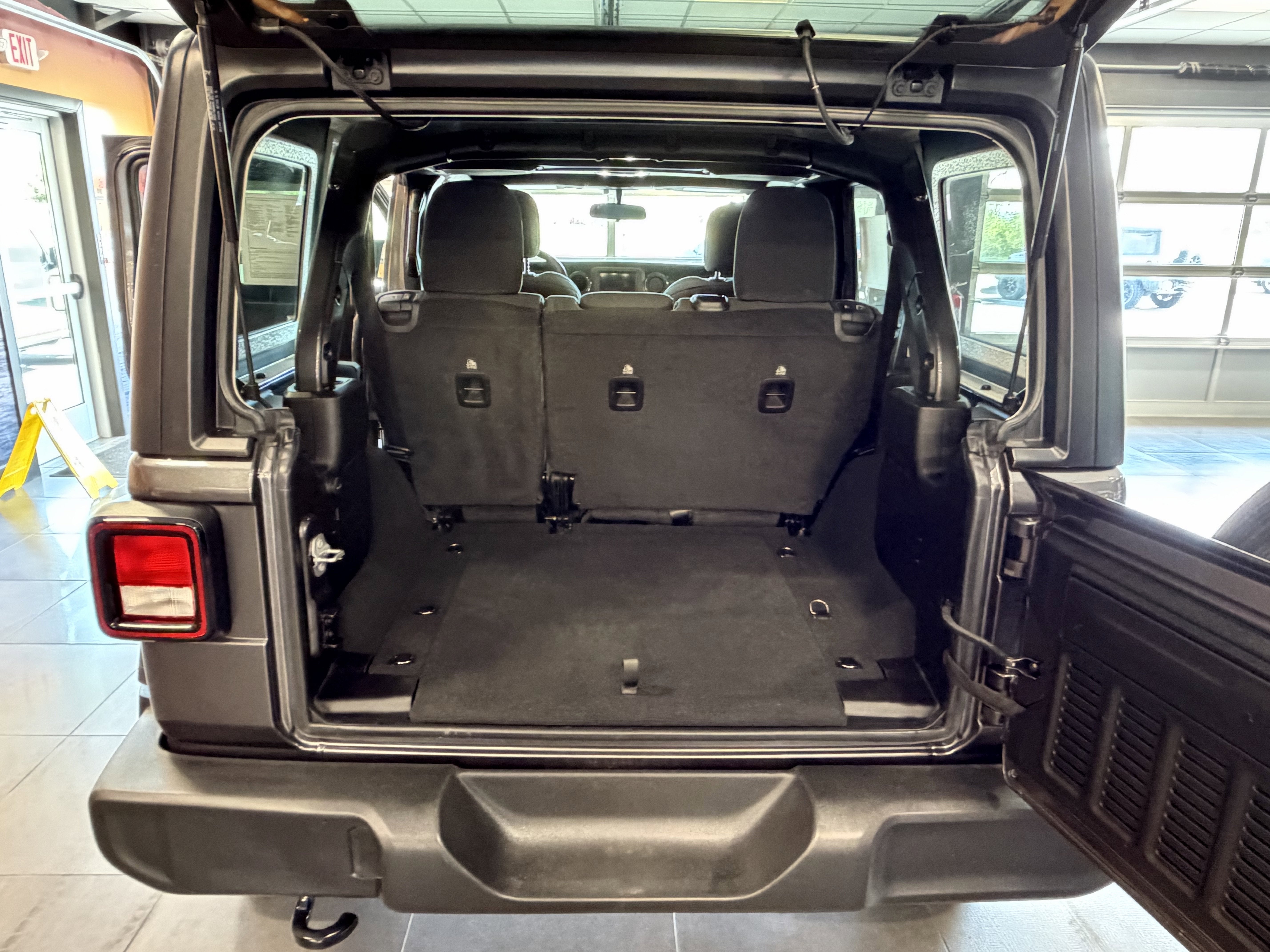 2022 Jeep Wrangler Unlimited Unlimited Sport Altitude