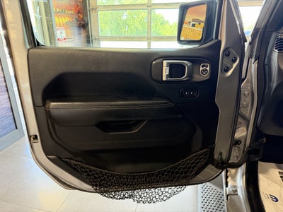 2018 Jeep Wrangler Unlimited Sahara 4x4