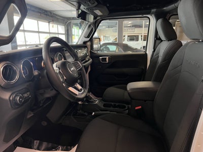 2022 Jeep Wrangler Unlimited Sahara 4x4