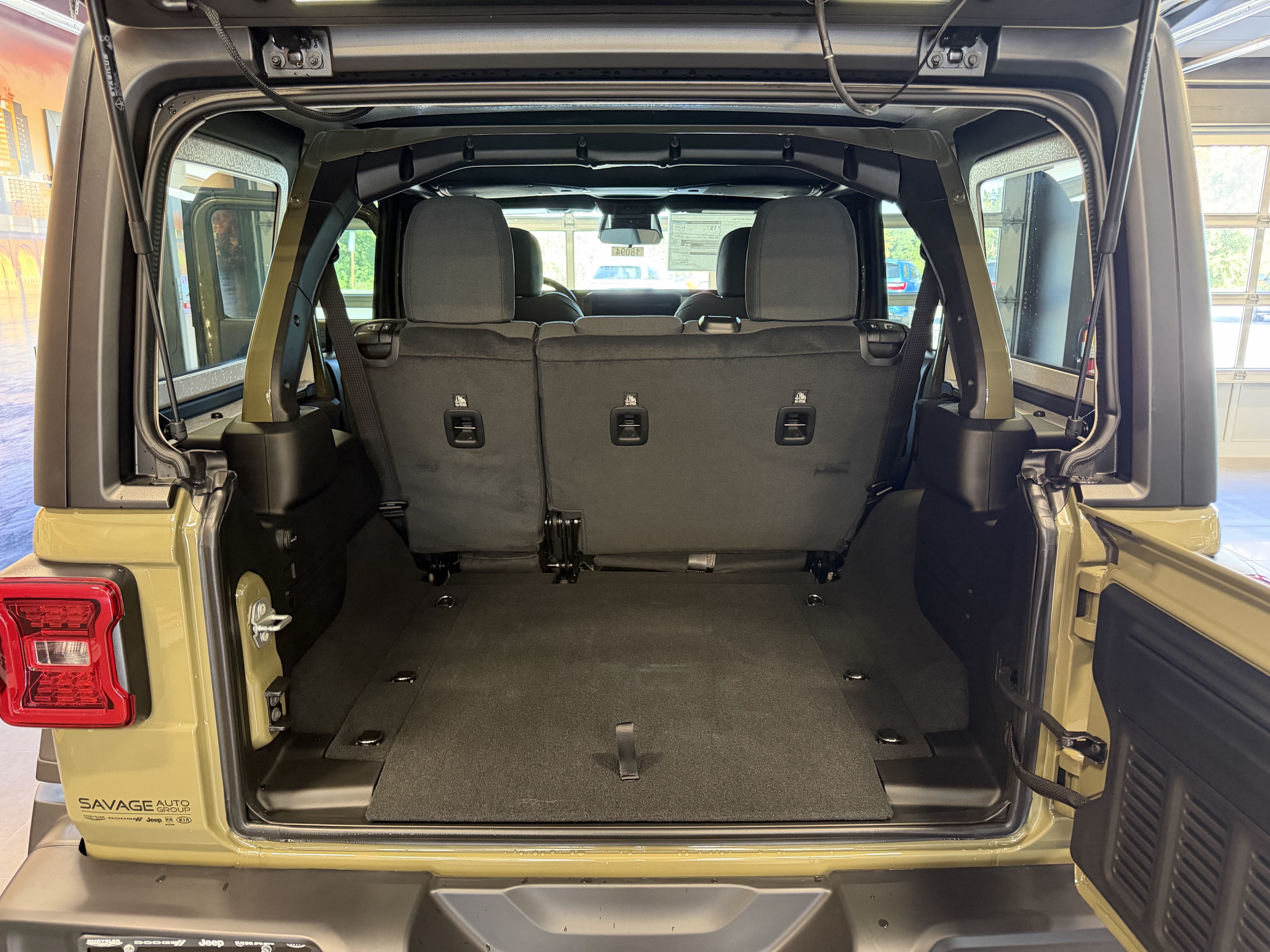 2027 Jeep Wrangler WRANGLER 4-DOOR WILLYS