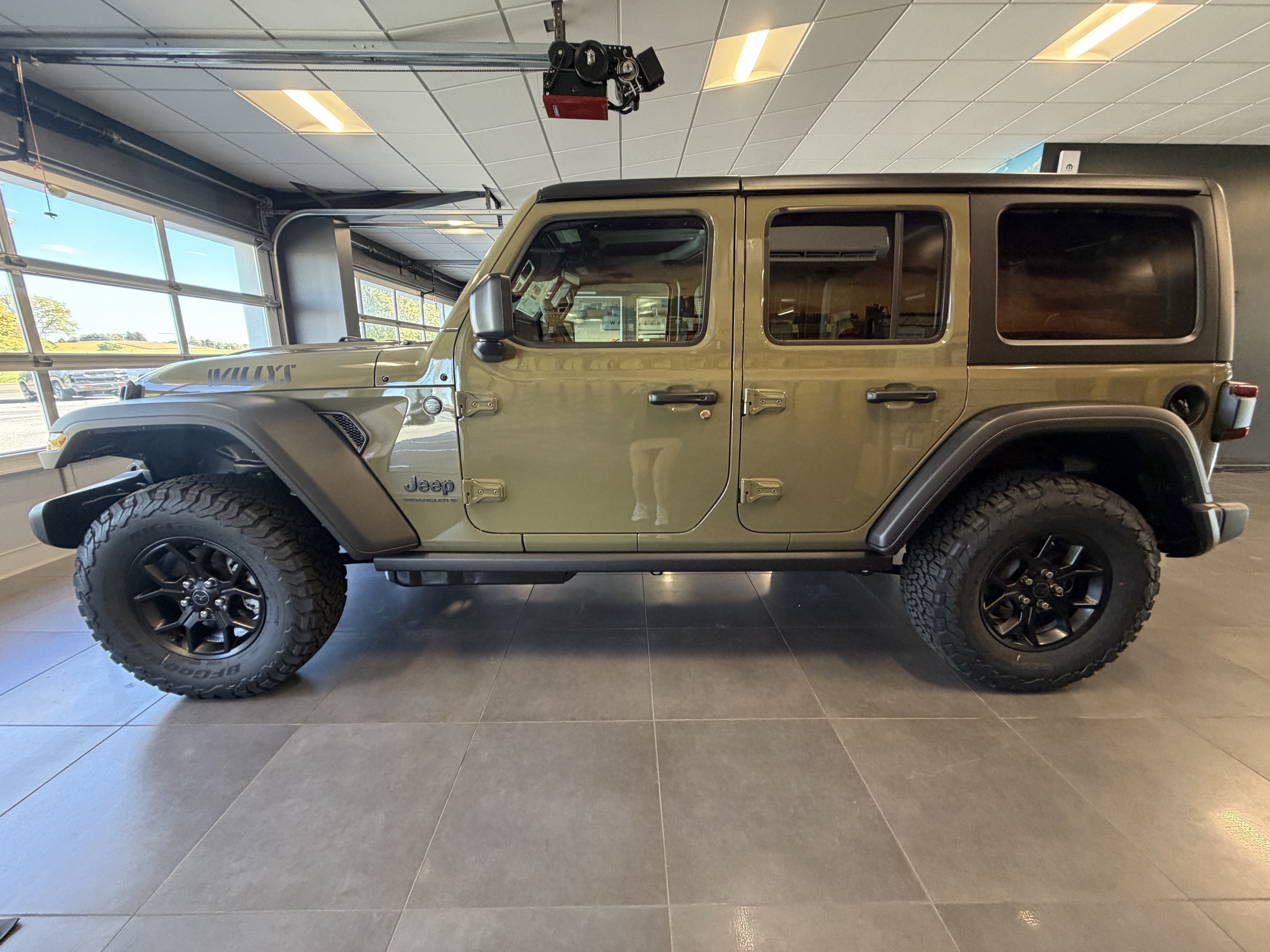 2027 Jeep Wrangler WRANGLER 4-DOOR WILLYS