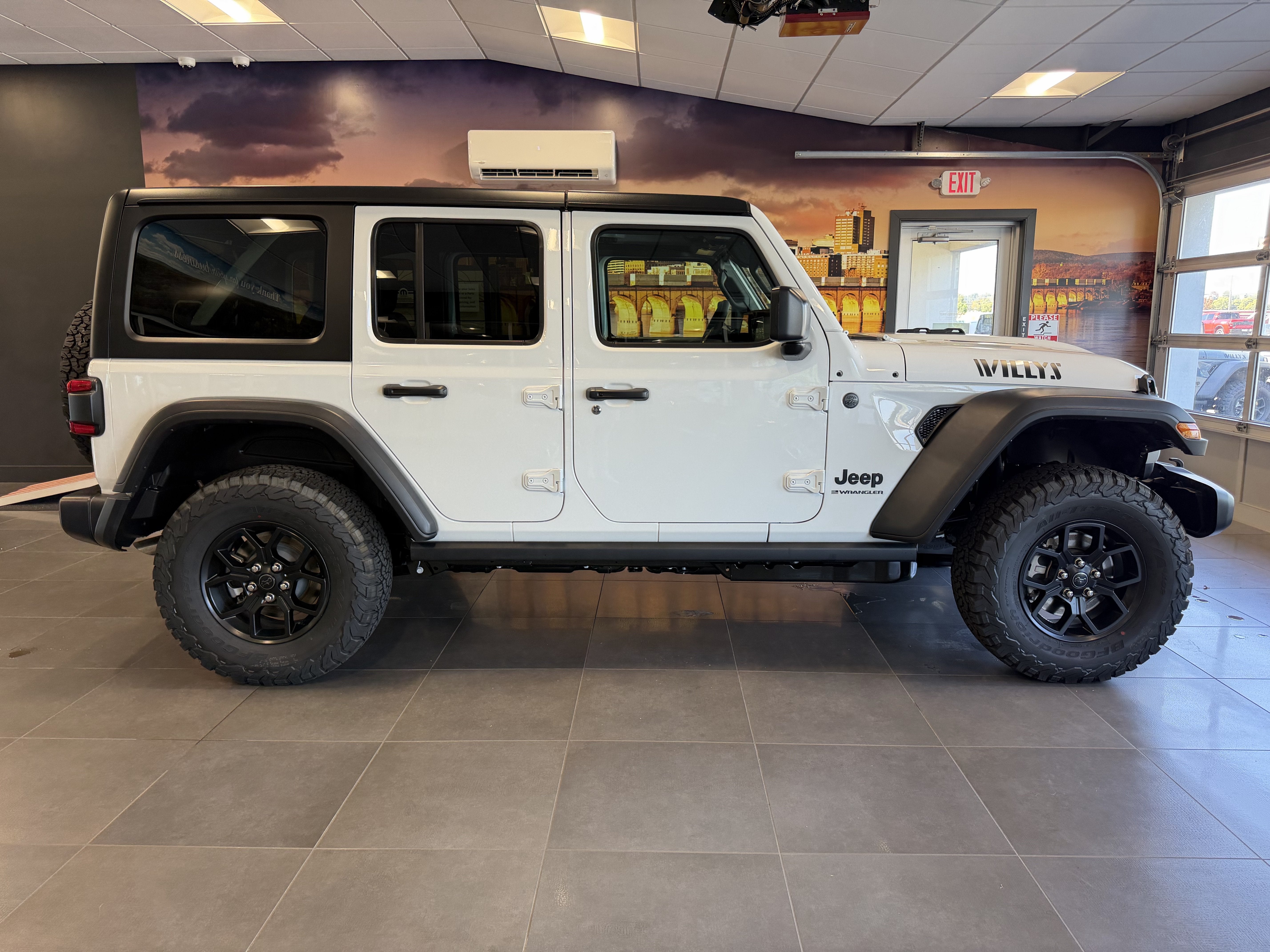 2027 Jeep Wrangler WRANGLER 4-DOOR WILLYS