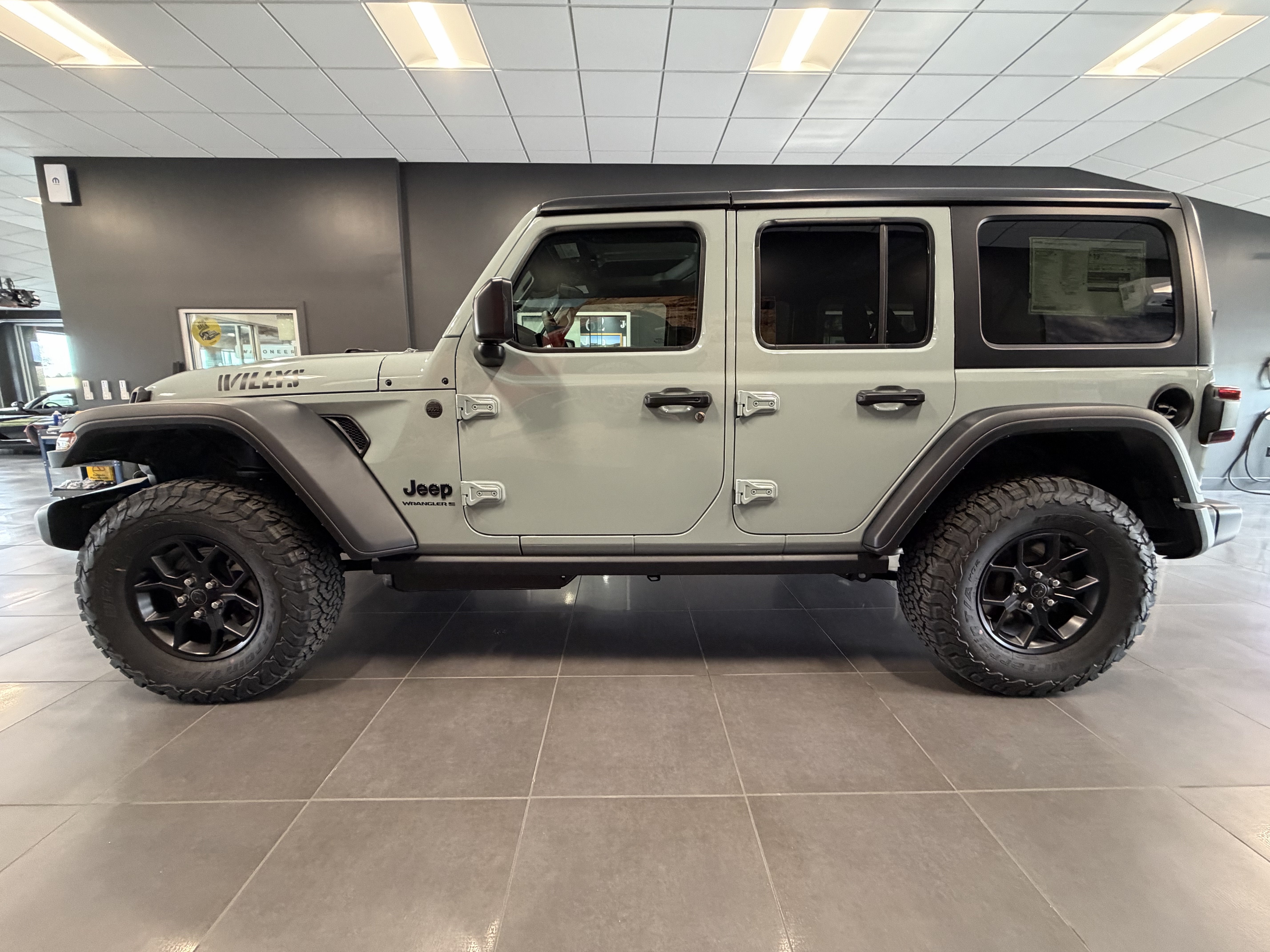 2027 Jeep Wrangler WRANGLER 4-DOOR WILLYS