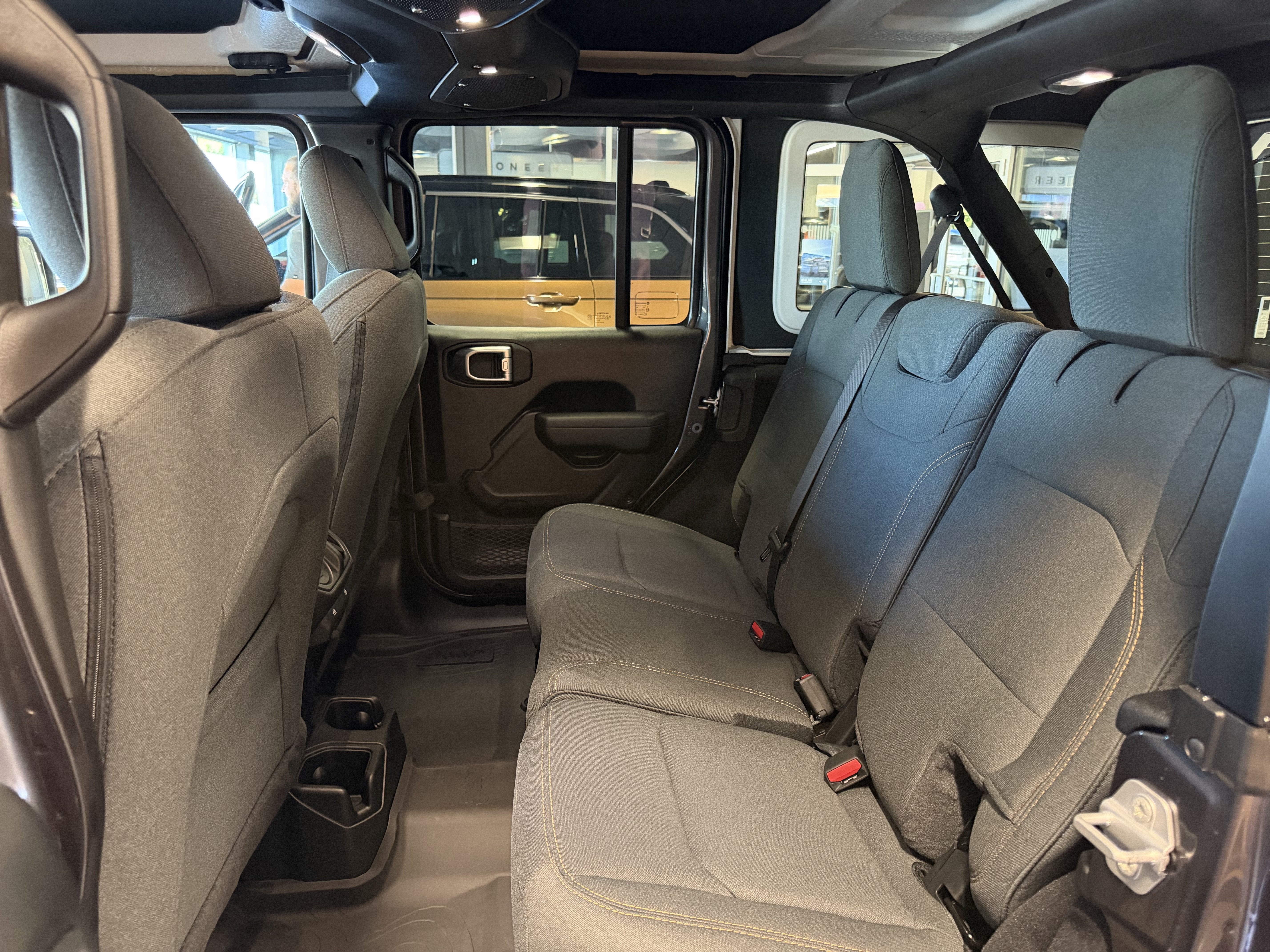 2027 Jeep Wrangler WRANGLER 4-DOOR WILLYS