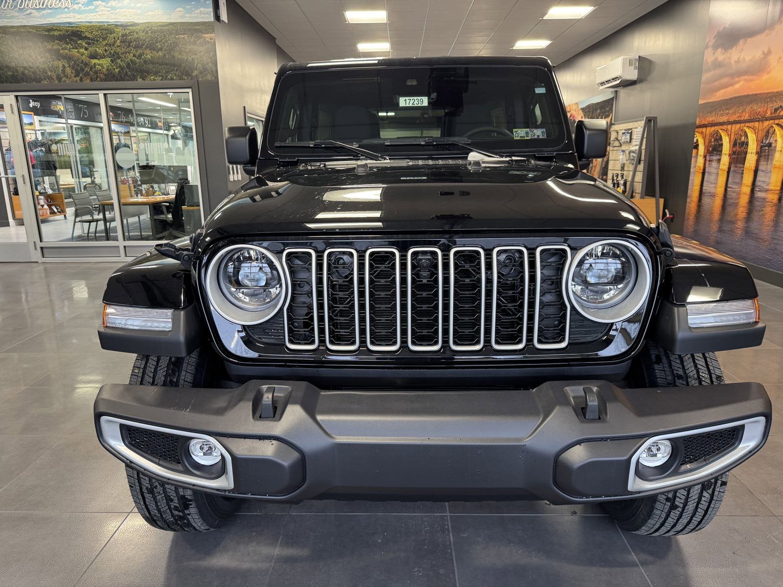 2025 Jeep Wrangler WRANGLER 4-DOOR SAHARA