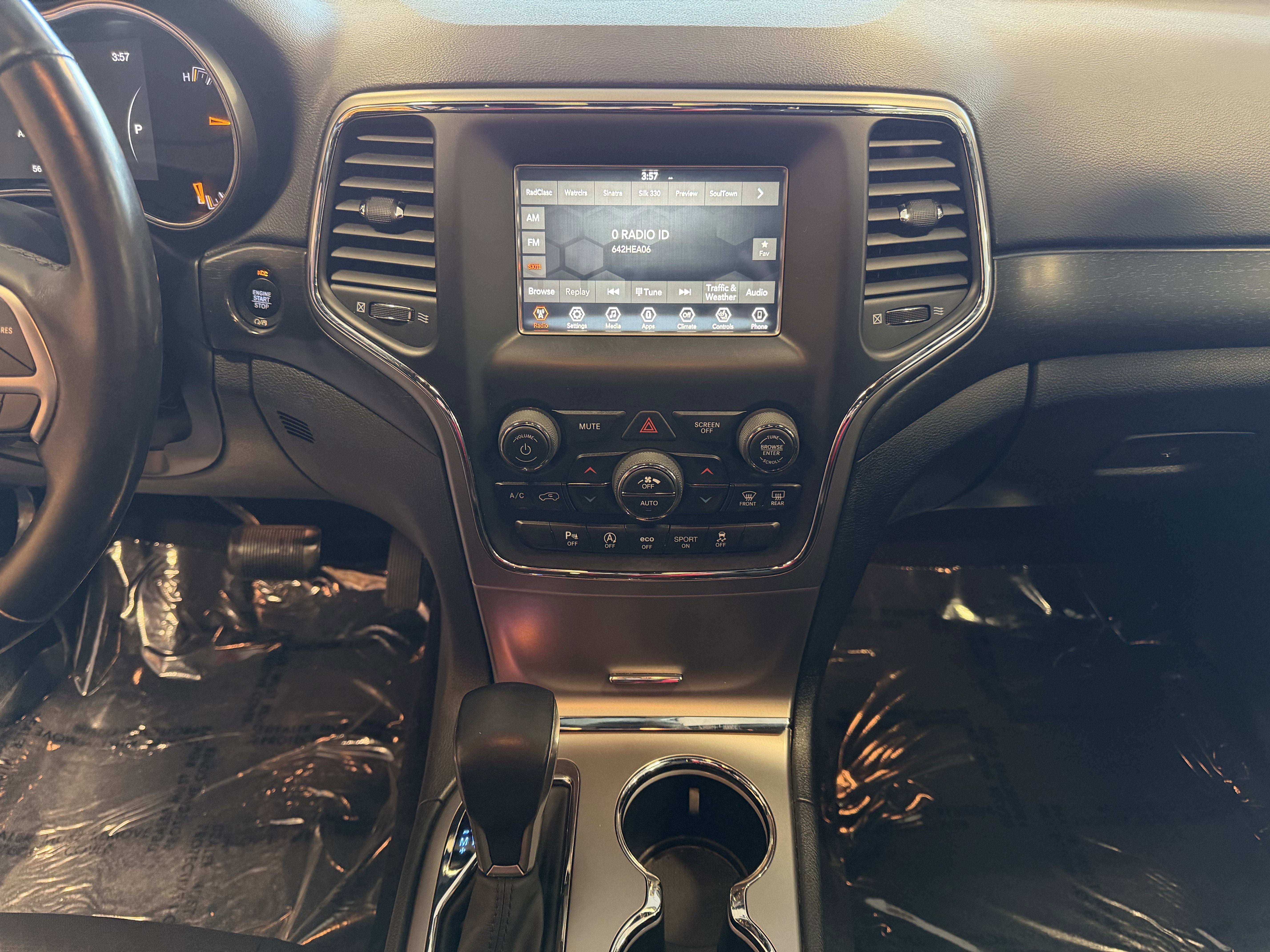 2018 Jeep Grand Cherokee Laredo E 4x4