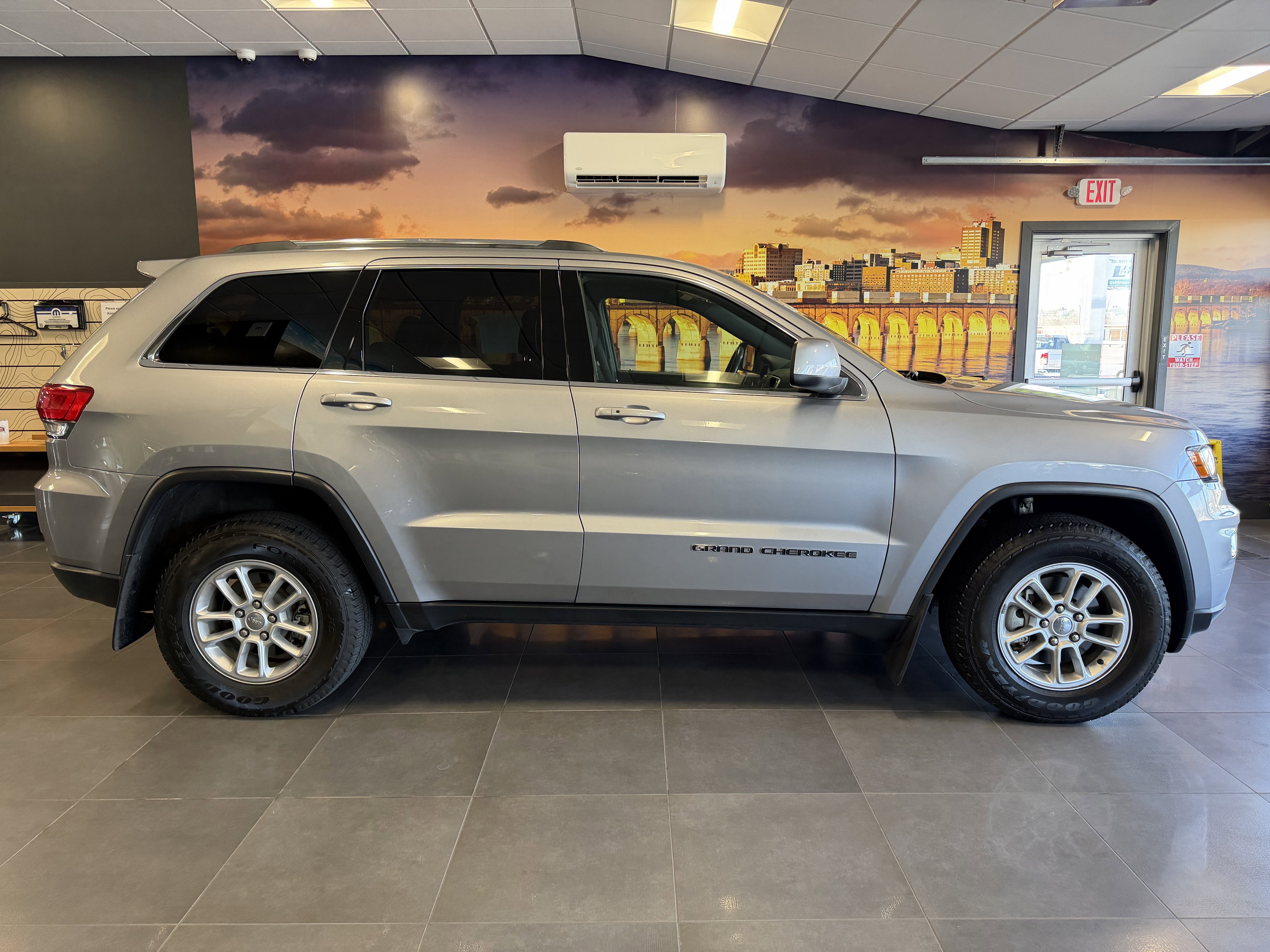 2018 Jeep Grand Cherokee Laredo E 4x4