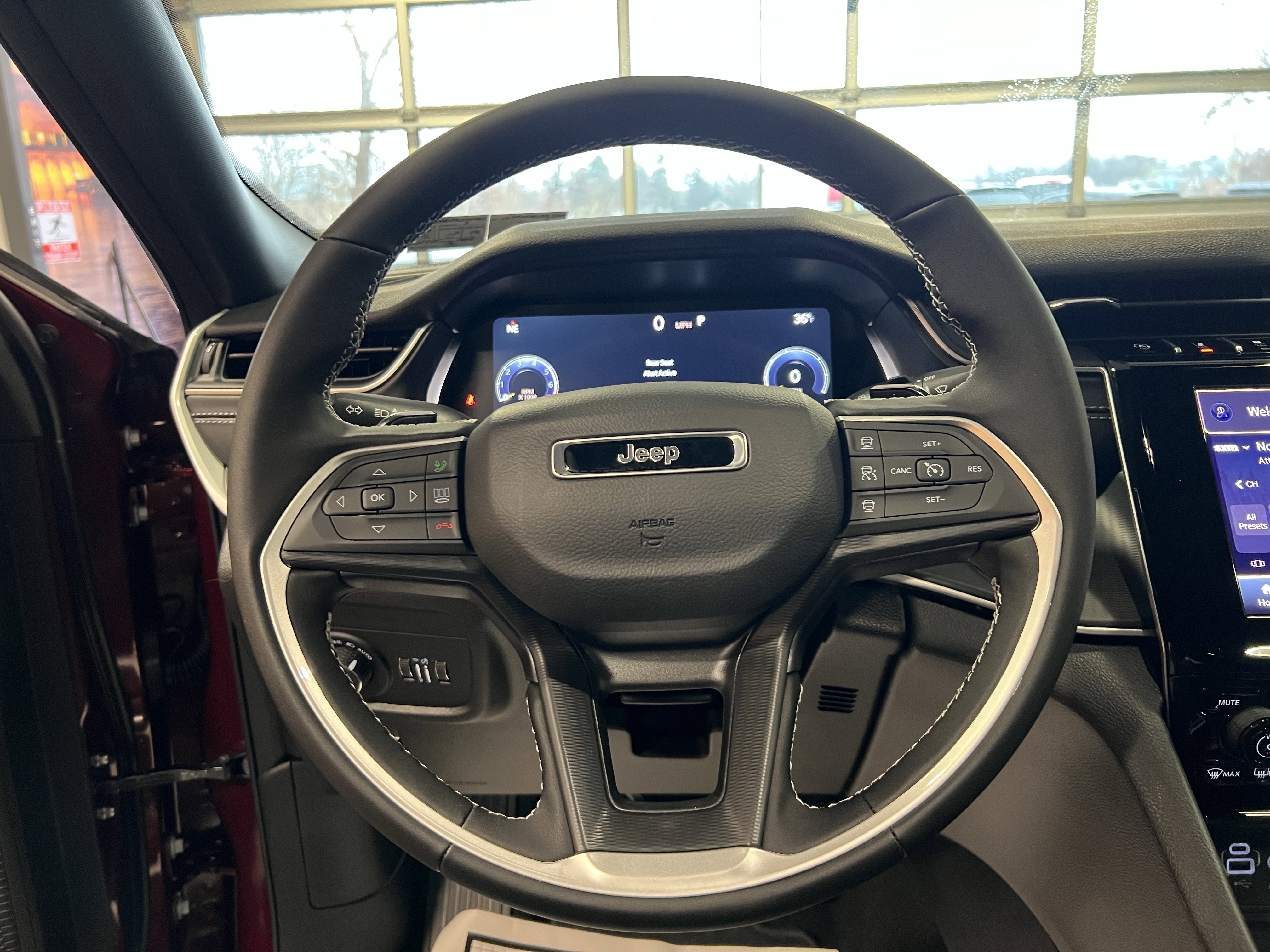 2025 Jeep Grand Cherokee GRAND CHEROKEE ALTITUDE X 4X4