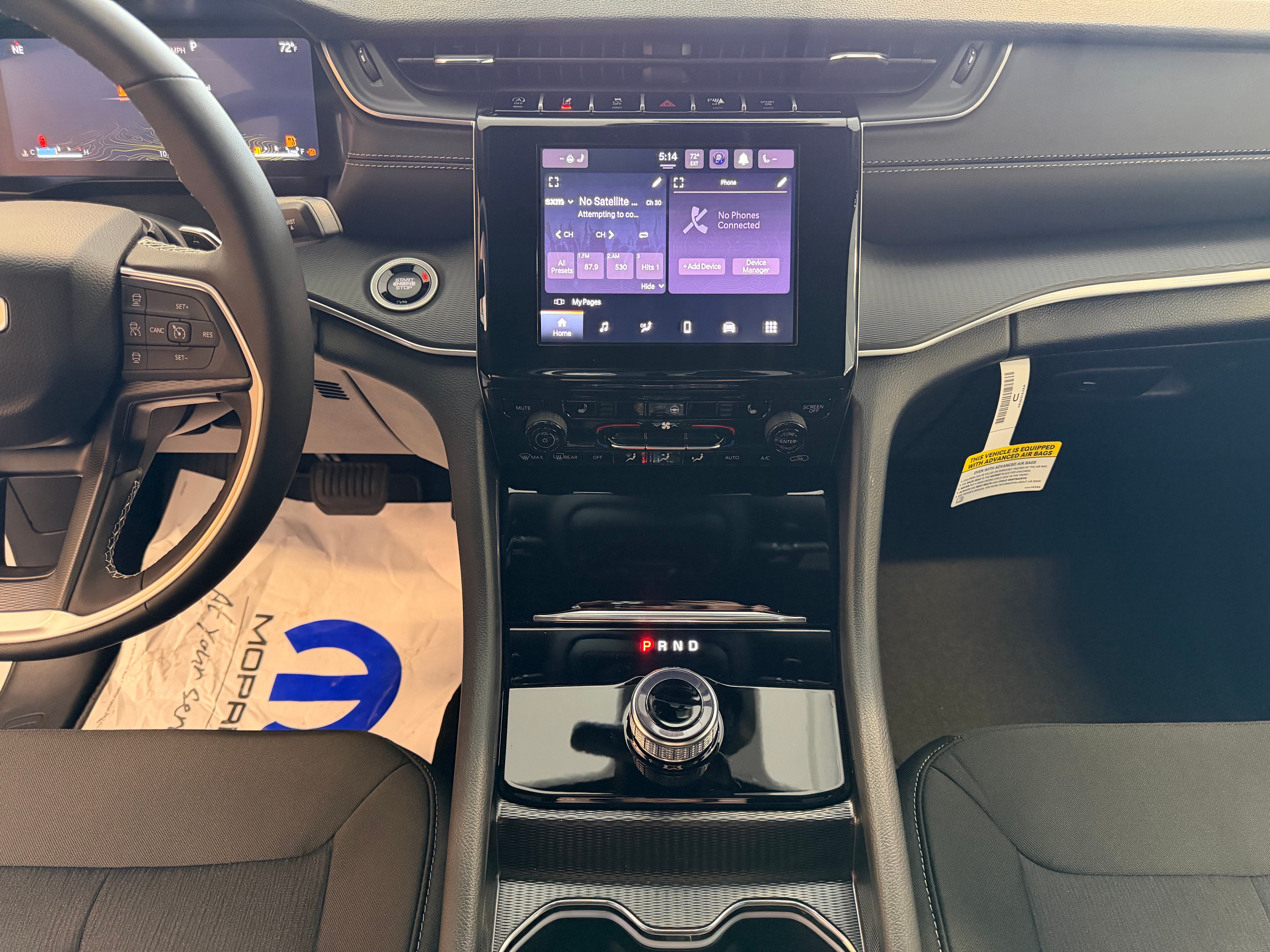 2026 Jeep Grand Cherokee GRAND CHEROKEE LAREDO X 4X4