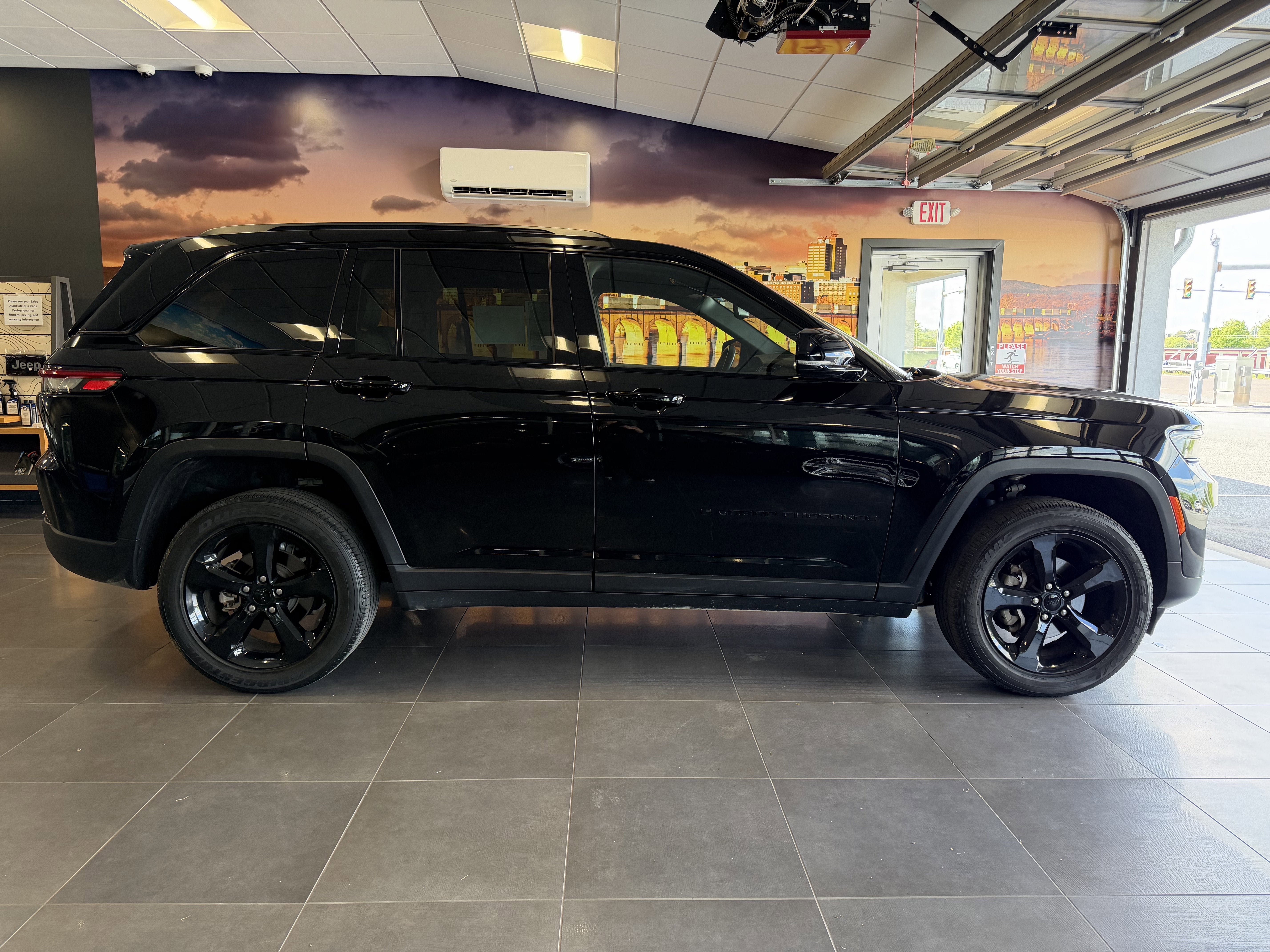 2022 Jeep Grand Cherokee Altitude 4x4