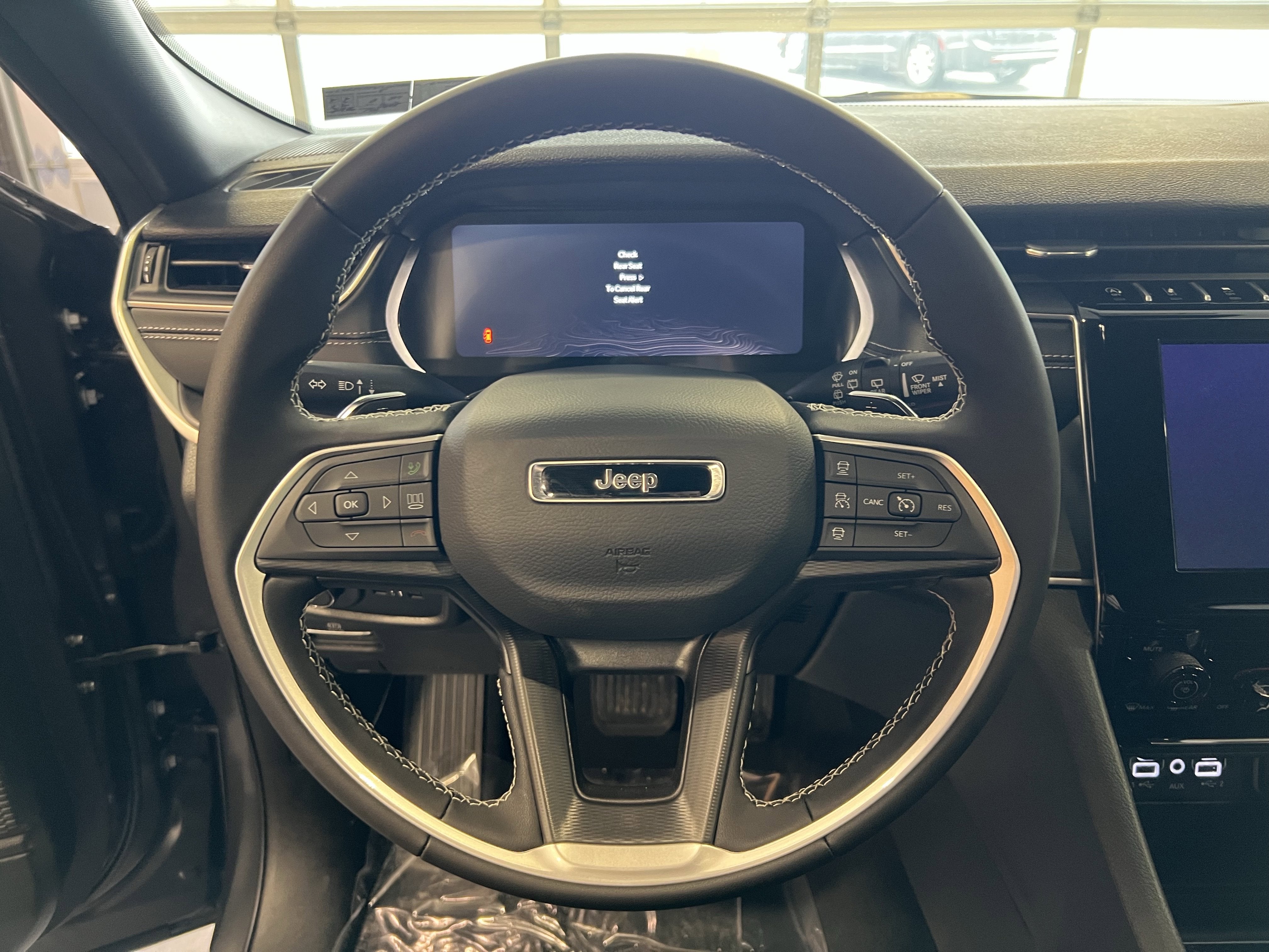 2026 Jeep Grand Cherokee GRAND CHEROKEE LAREDO 4X4