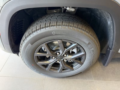 2027 Jeep Grand Cherokee GRAND CHEROKEE LAREDO ALTITUDE 4X4
