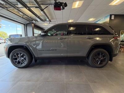 2027 Jeep Grand Cherokee GRAND CHEROKEE LAREDO ALTITUDE 4X4