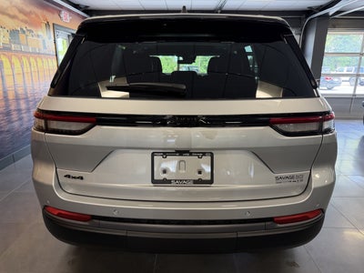 2026 Jeep Grand Cherokee GRAND CHEROKEE LAREDO ALTITUDE 4X4