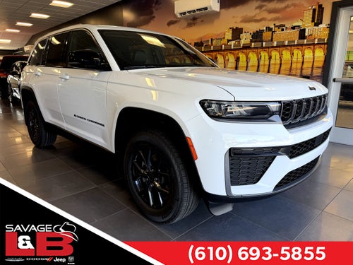 2027 Jeep Grand Cherokee Laredo Altitude