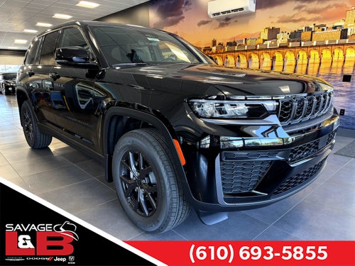 2027 Jeep Grand Cherokee Laredo Altitude