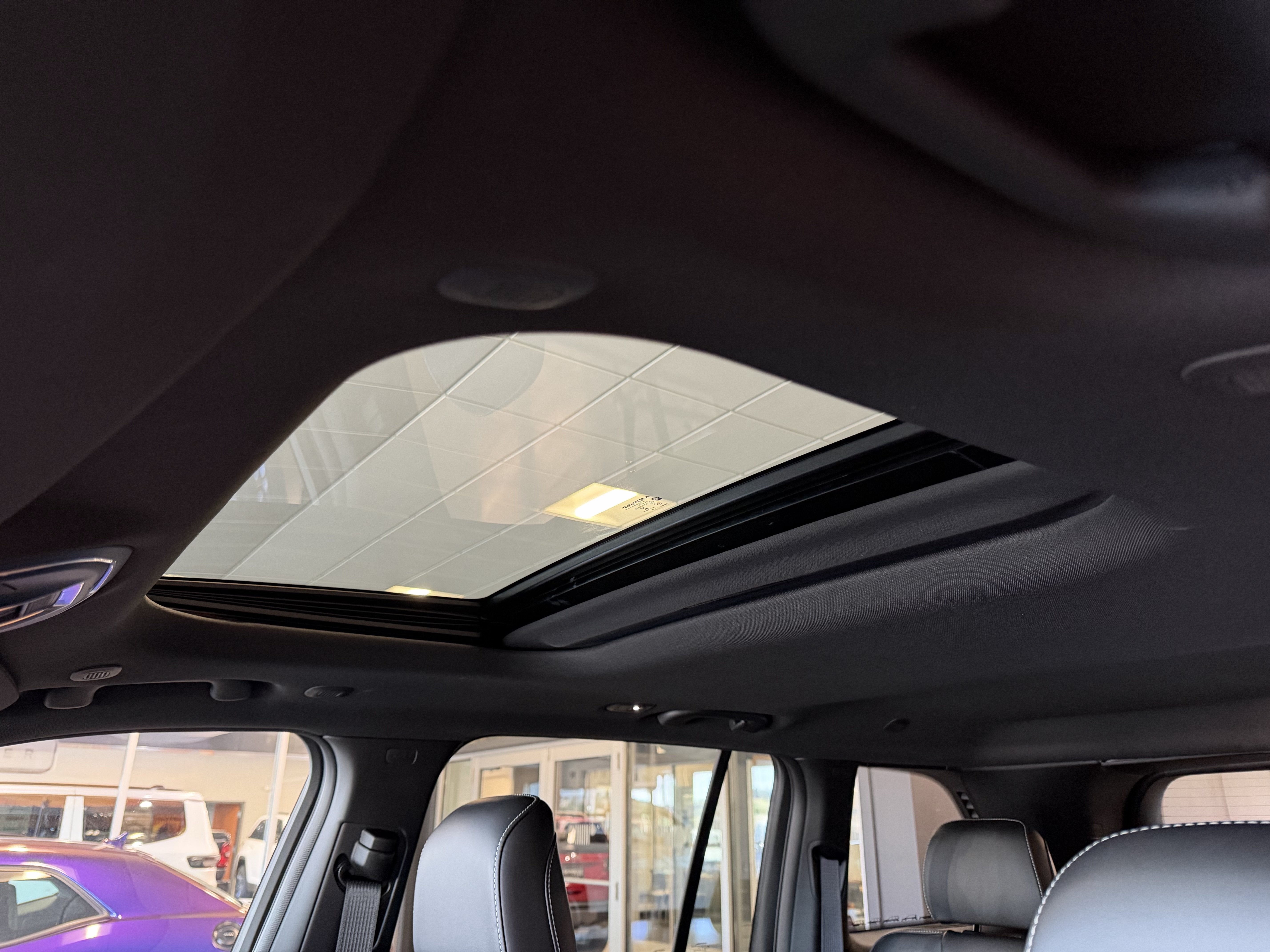 2027 Jeep Grand Cherokee Laredo Altitude