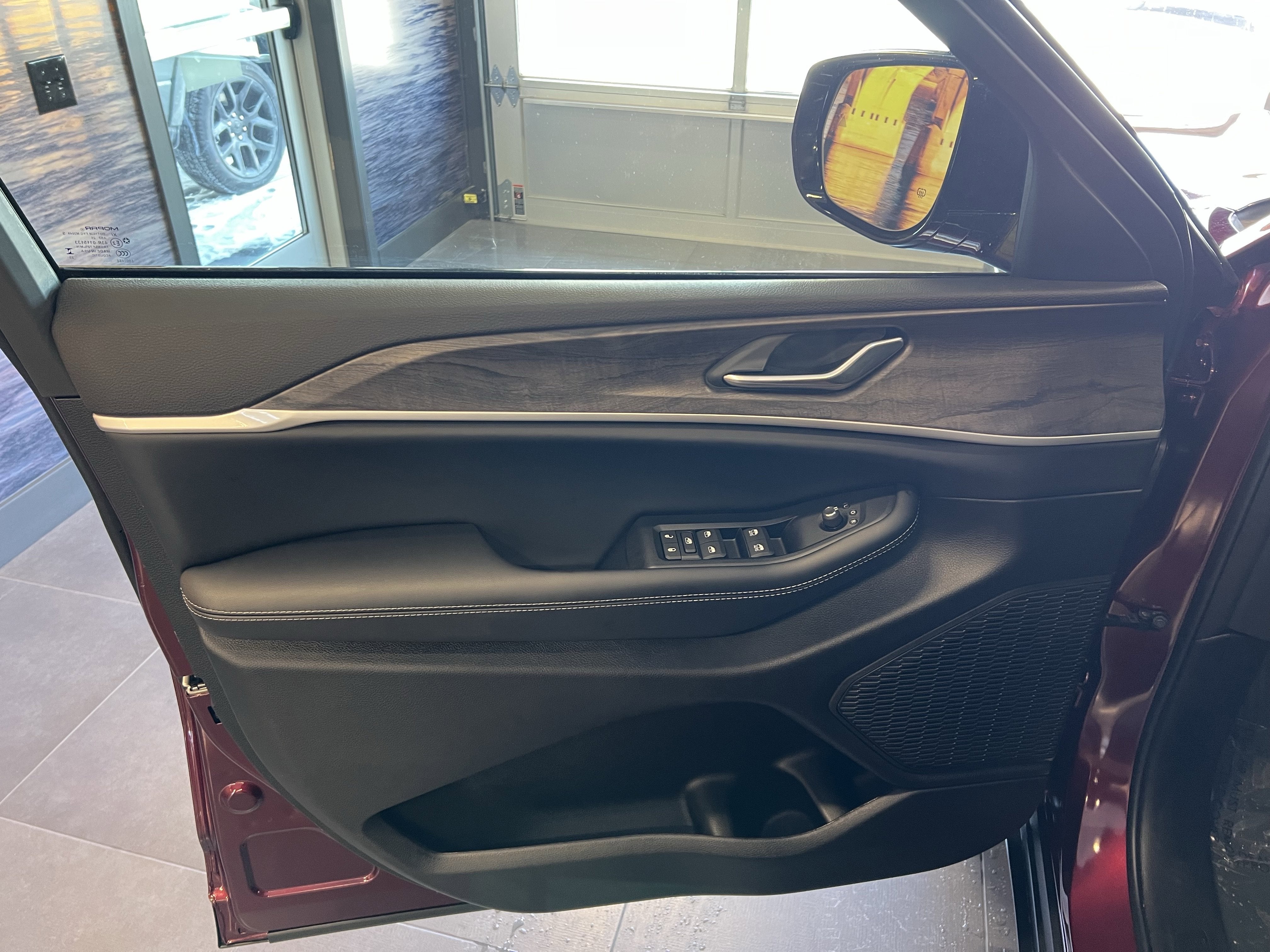 2026 Jeep Grand Cherokee GRAND CHEROKEE ALTITUDE 4X4