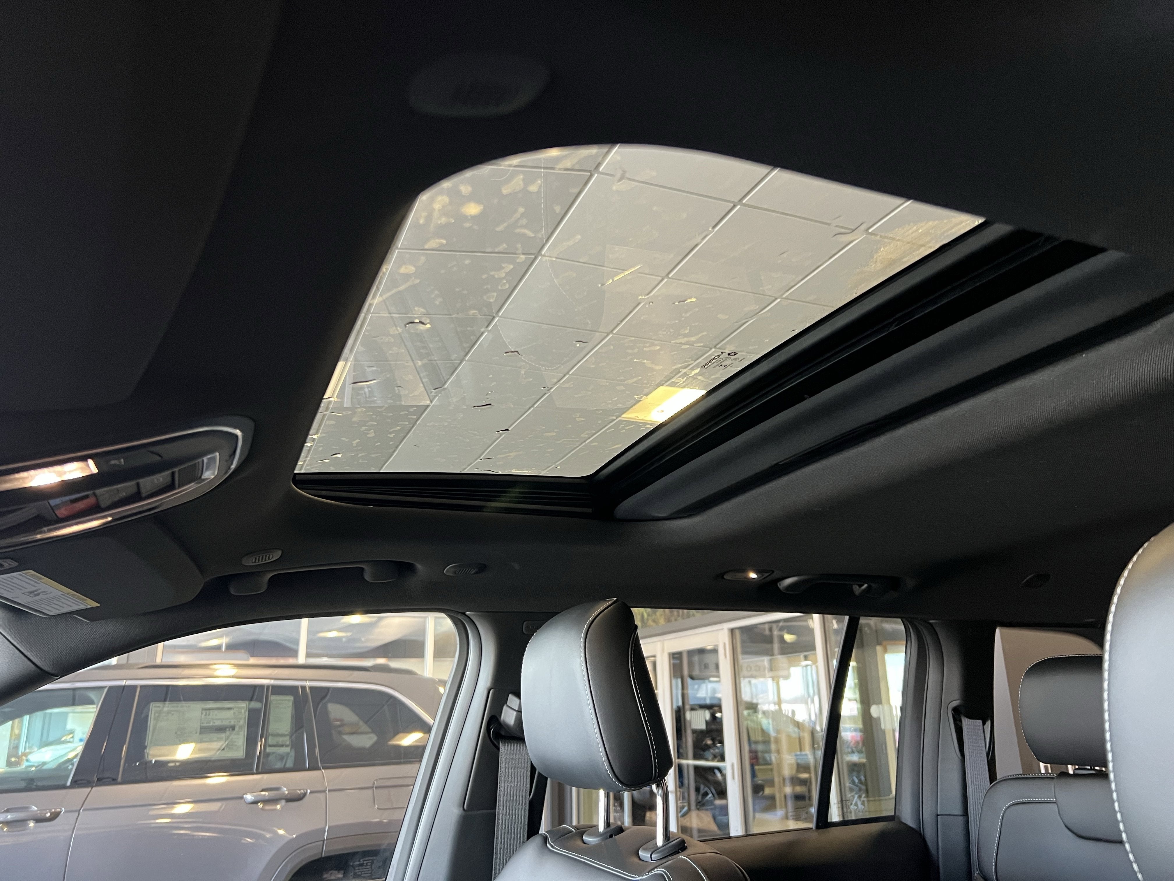 2026 Jeep Grand Cherokee GRAND CHEROKEE ALTITUDE 4X4