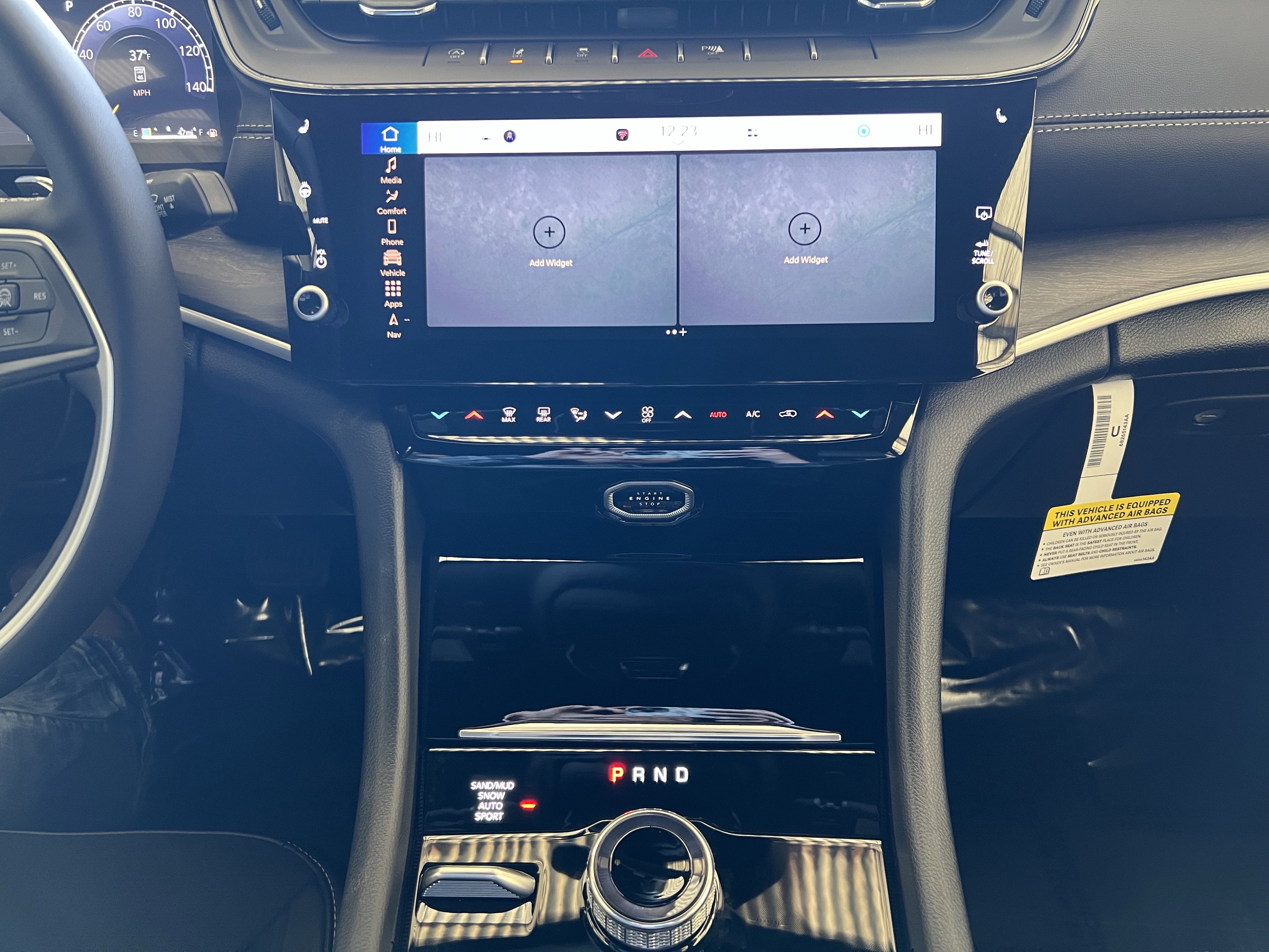 2026 Jeep Grand Cherokee GRAND CHEROKEE ALTITUDE 4X4